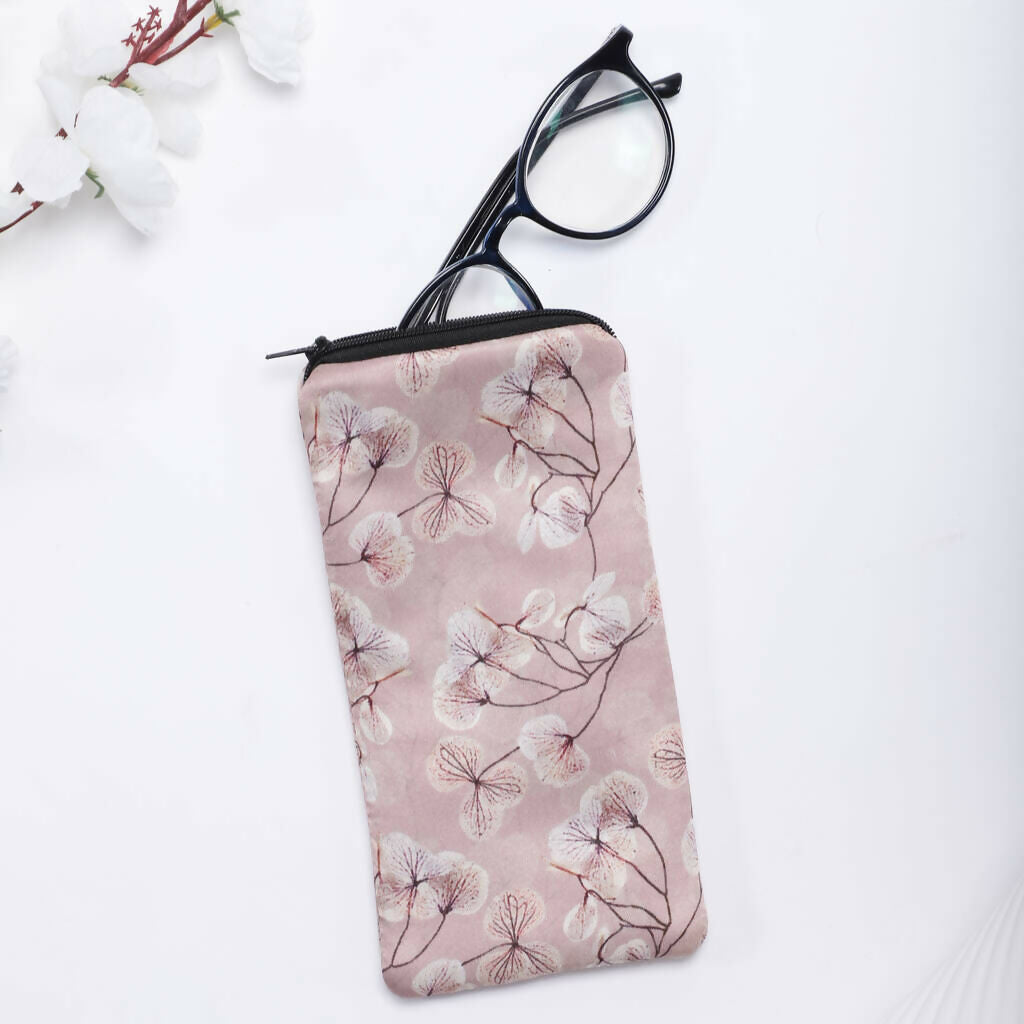 Silk Glasses Case | Luxurious Eyewear Protection | Art & Soul