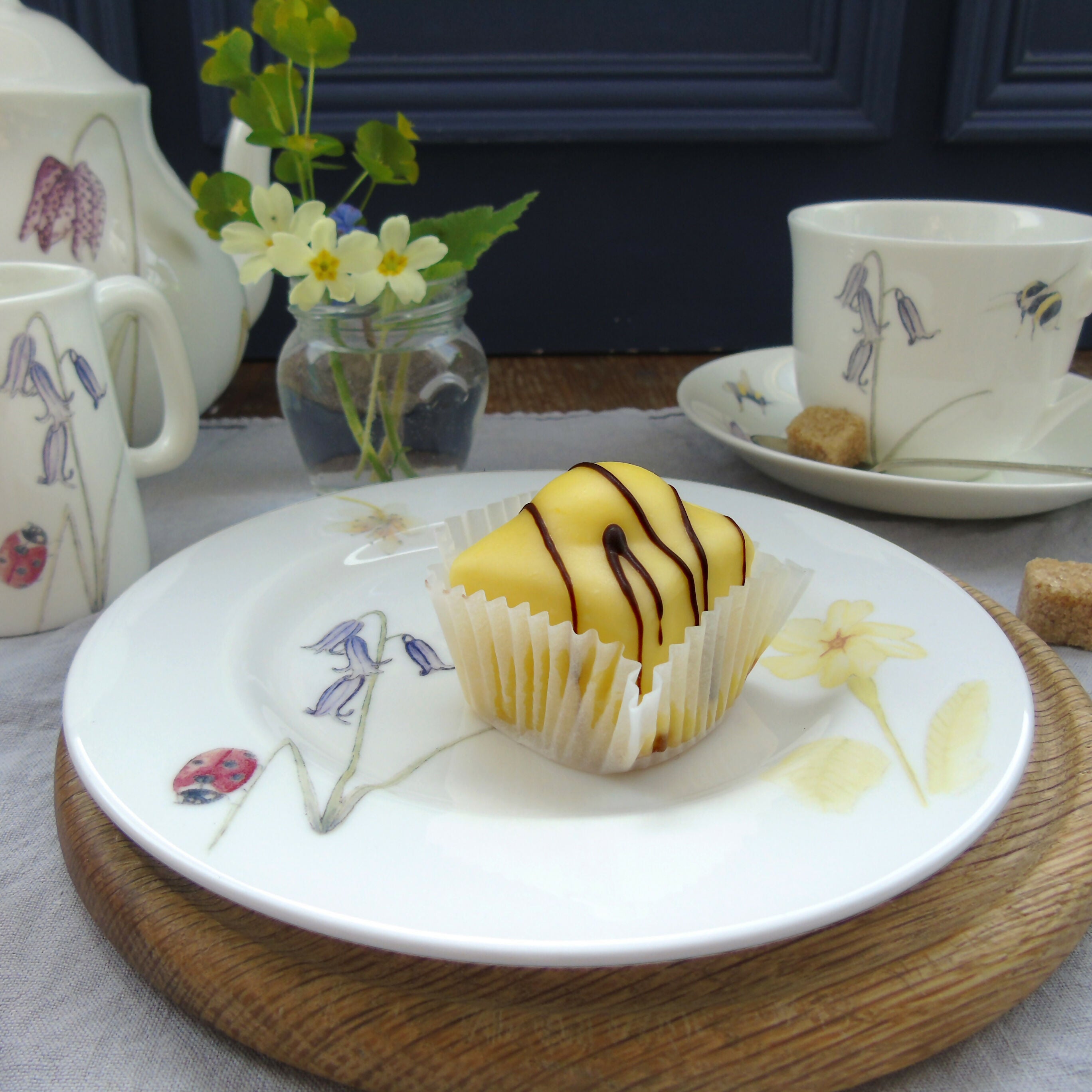 Fine Bone China Spring Flower Cake Plate