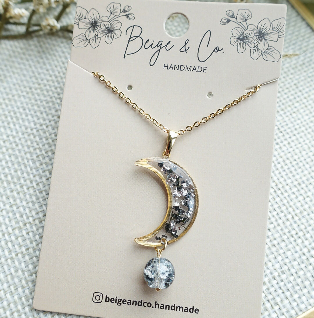 Black Moon Real Flower Necklace