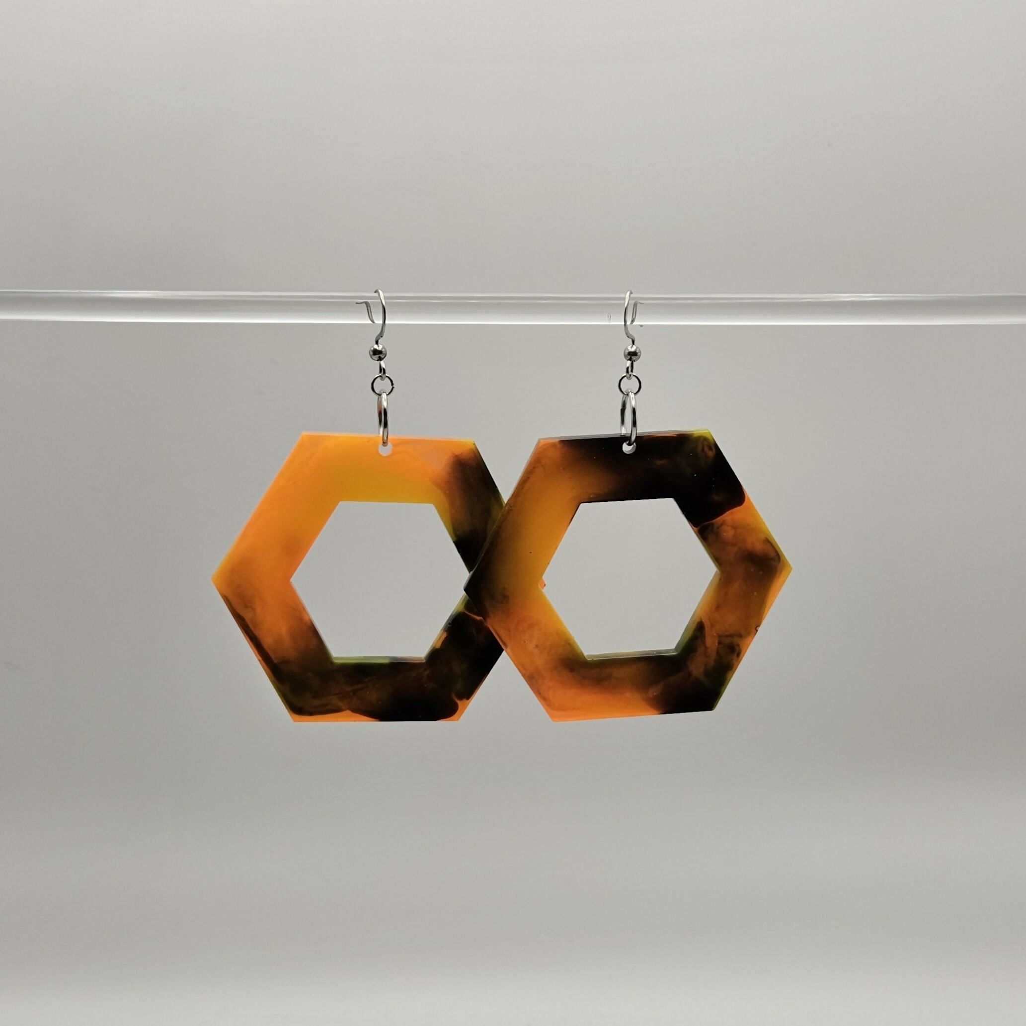 STATEMENT HEXAGON RESIN EARRINGS,WITH STAINLESS STEEL EAR WIRES