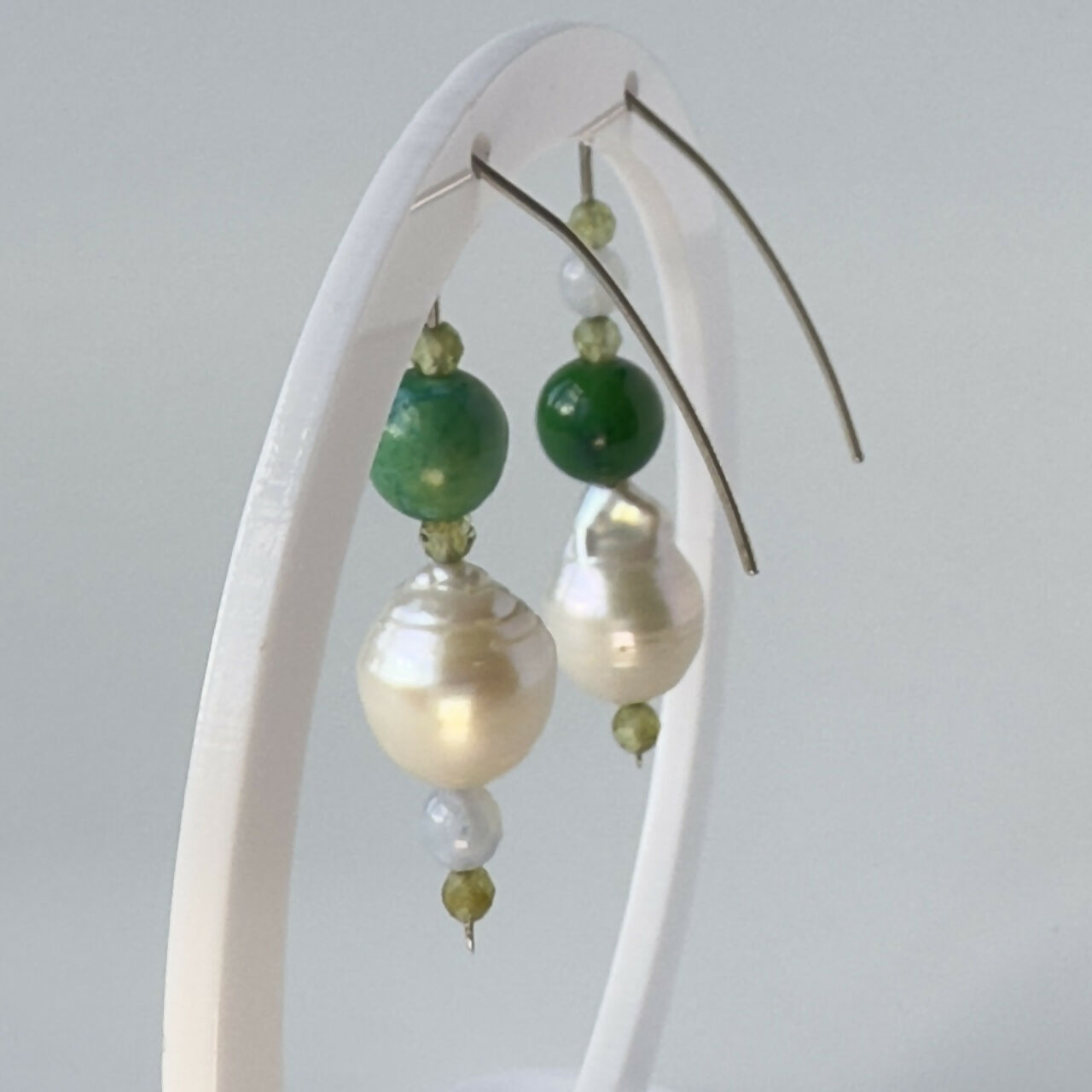 HEALING CRYSTAL & STERLING SILVER EARRINGS WITH BAROQUE PEARLS TO HELP WITH CONFIDENCE & SELF-ESTEEM