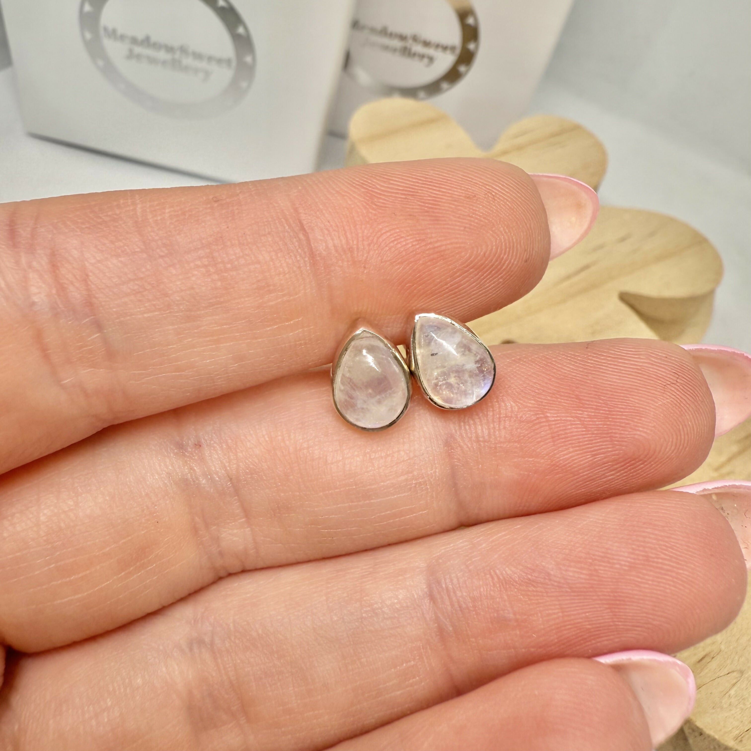 WHITE MOONSTONE STUD EARRINGS