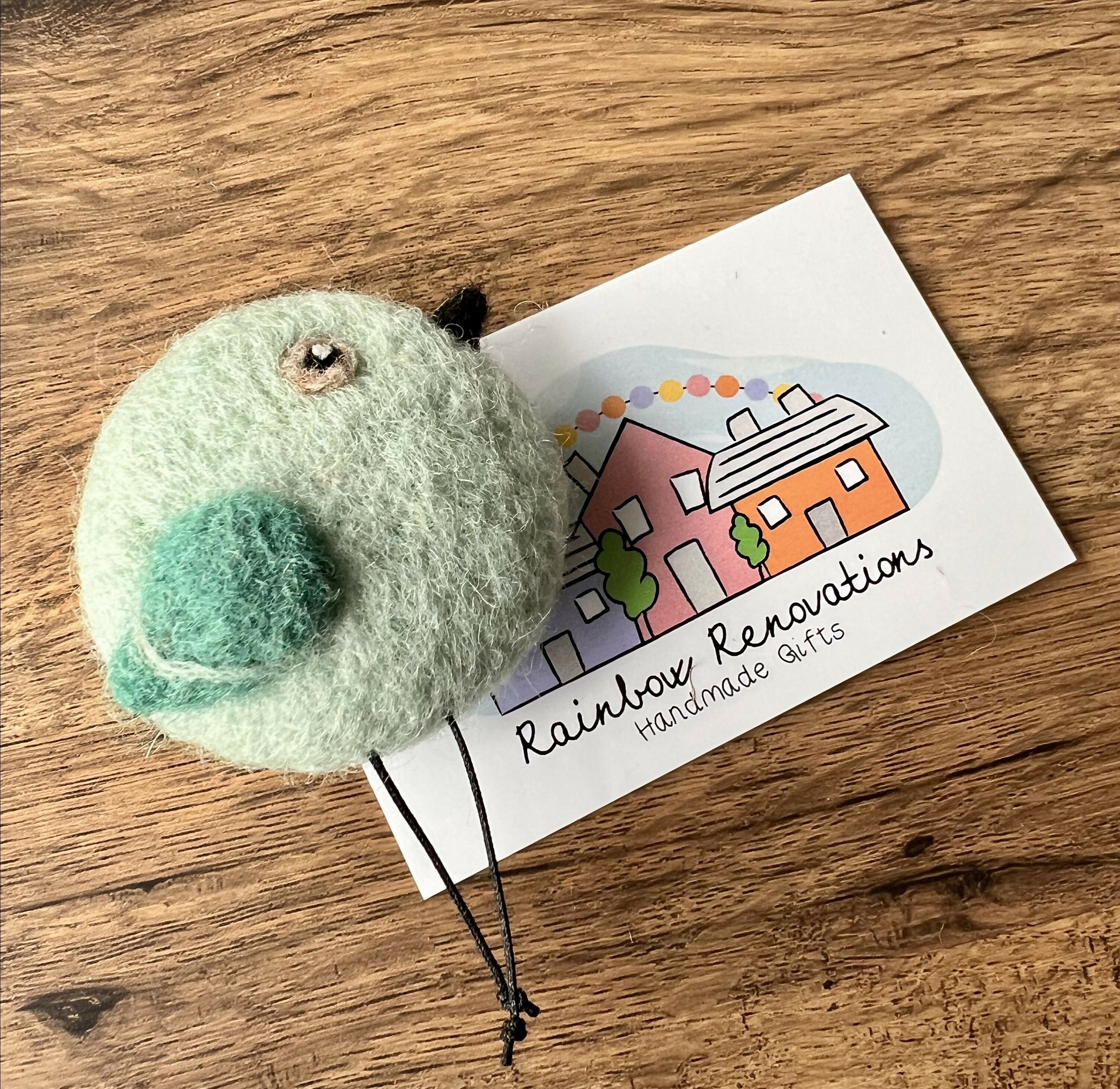 D8DD639E-75D3-4F19-A41D-2632805D888D