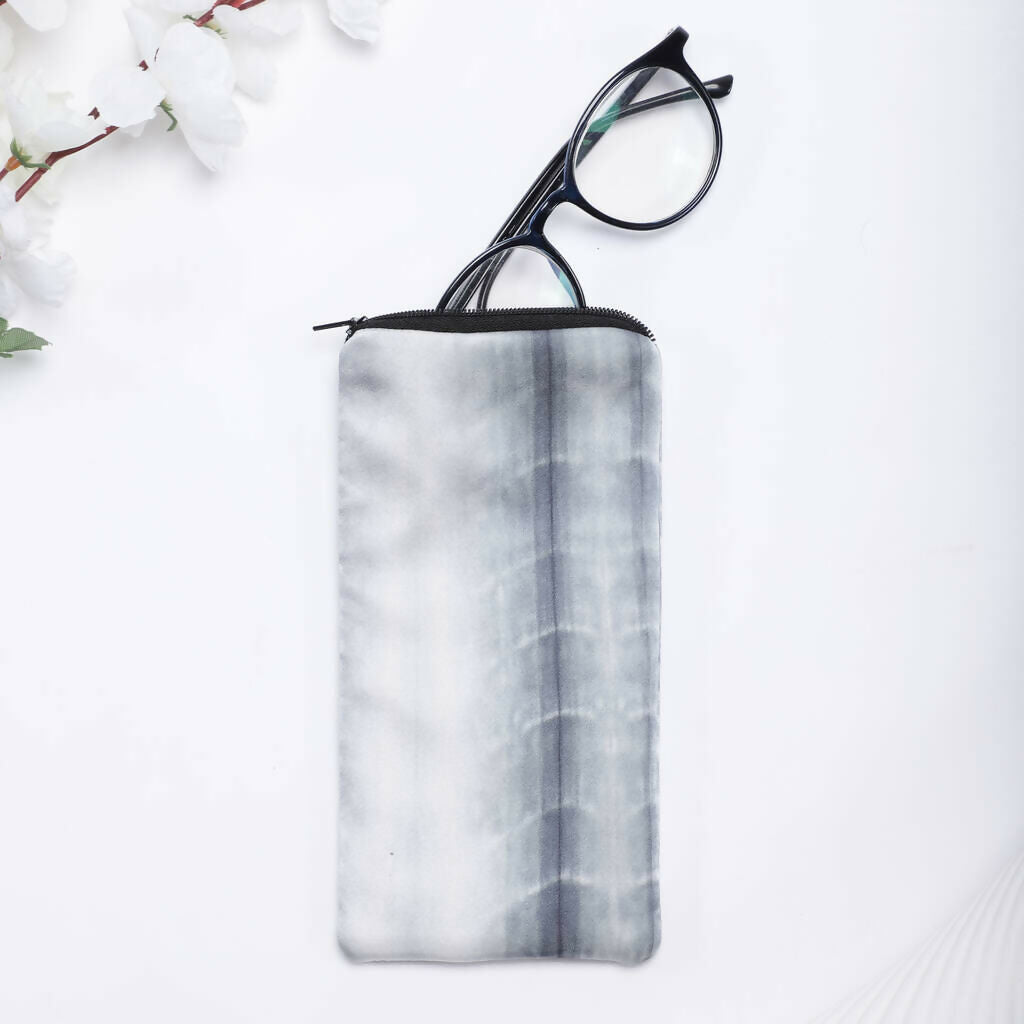 Silk Glasses Case | Luxurious Eyewear Protection | Art & Soul