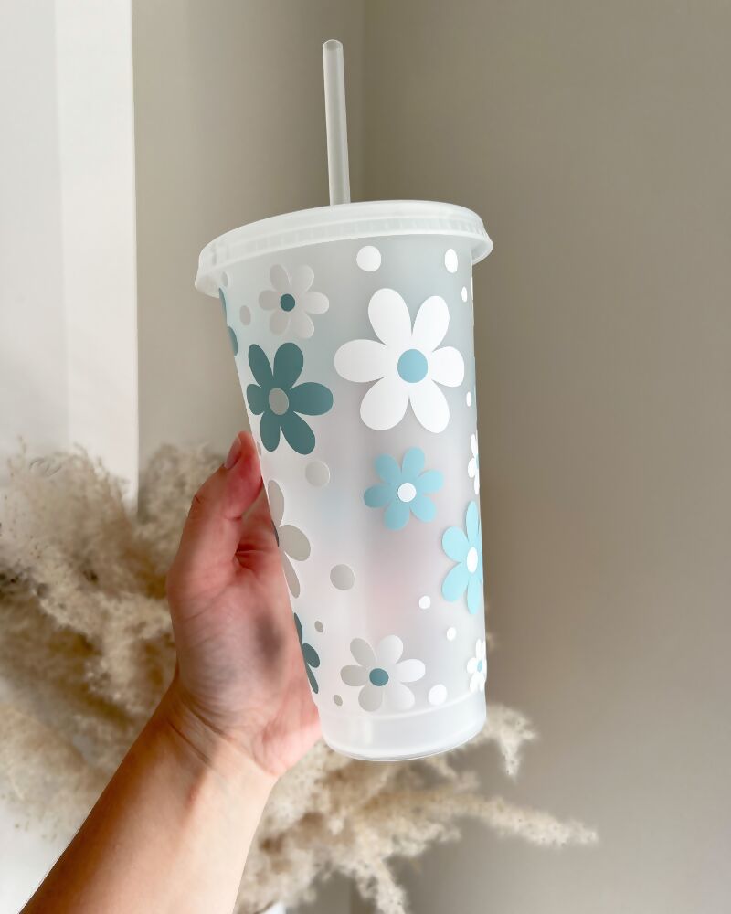 11Bear and Moo - Cute Flower Cups