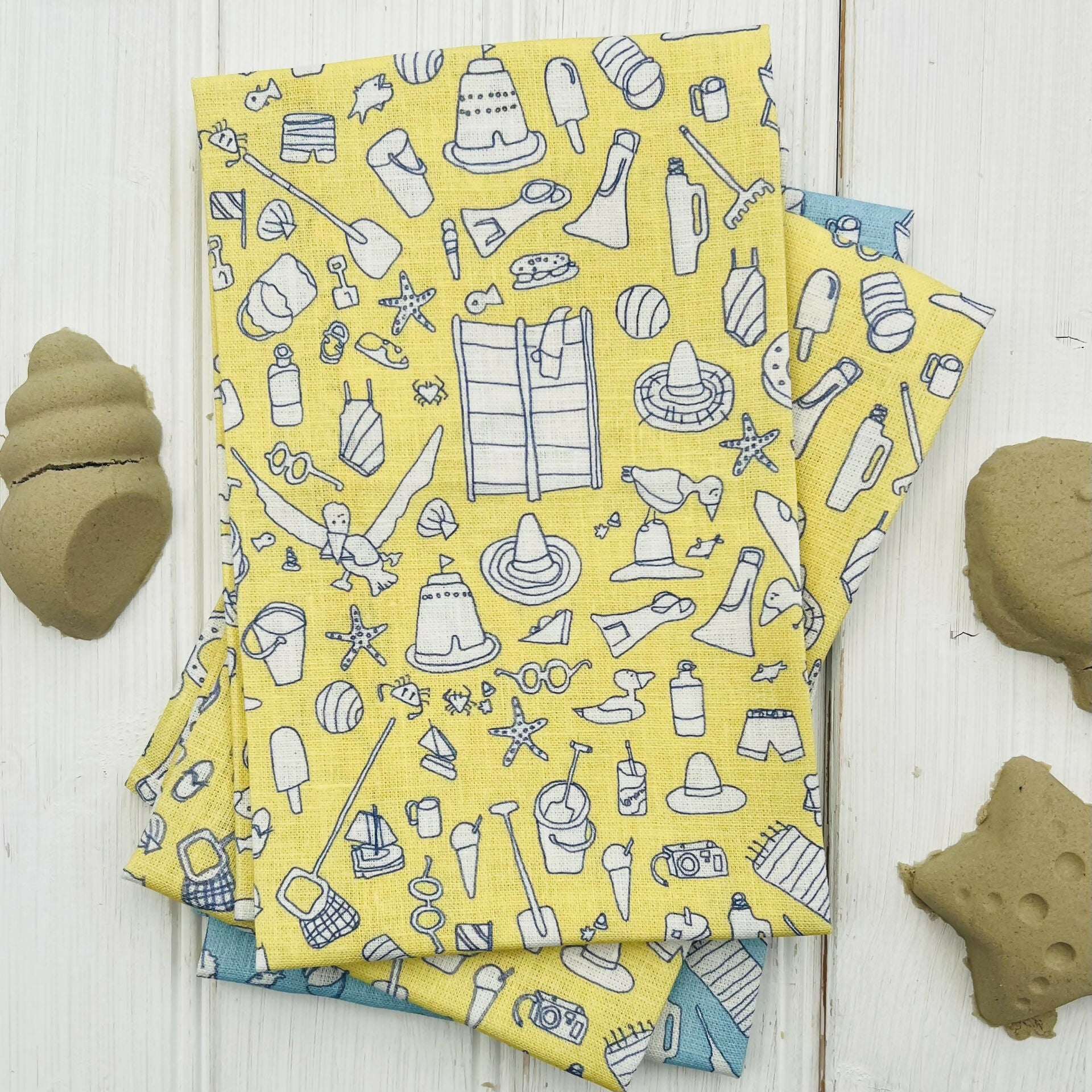 Linen Tea Towel - Beach Design in Yellow