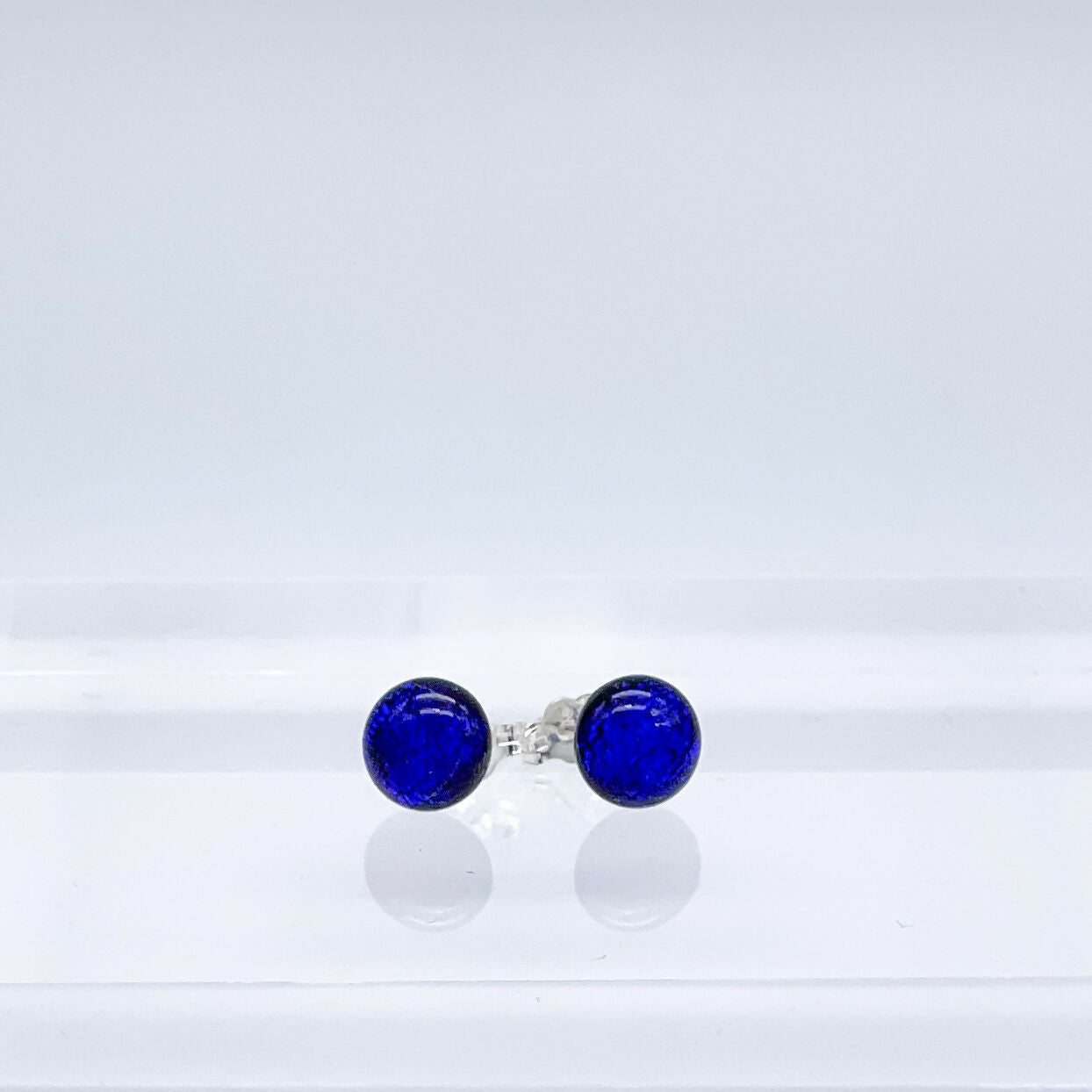 BDF4F081-B42E-4034-8140-31D36DDA2FCA