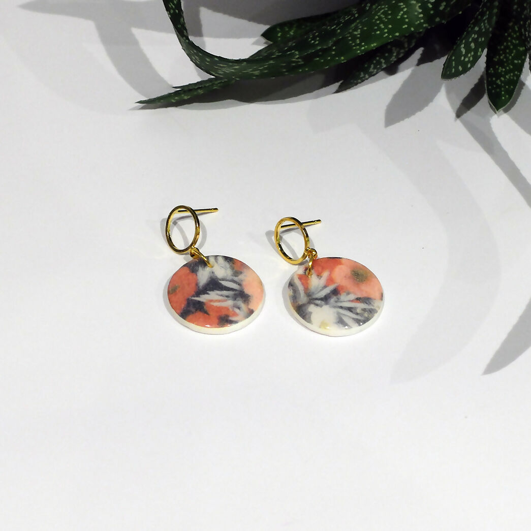 Orange and White Floral Dangle Earrings - Handmade Polymer Clay - Polly Plant