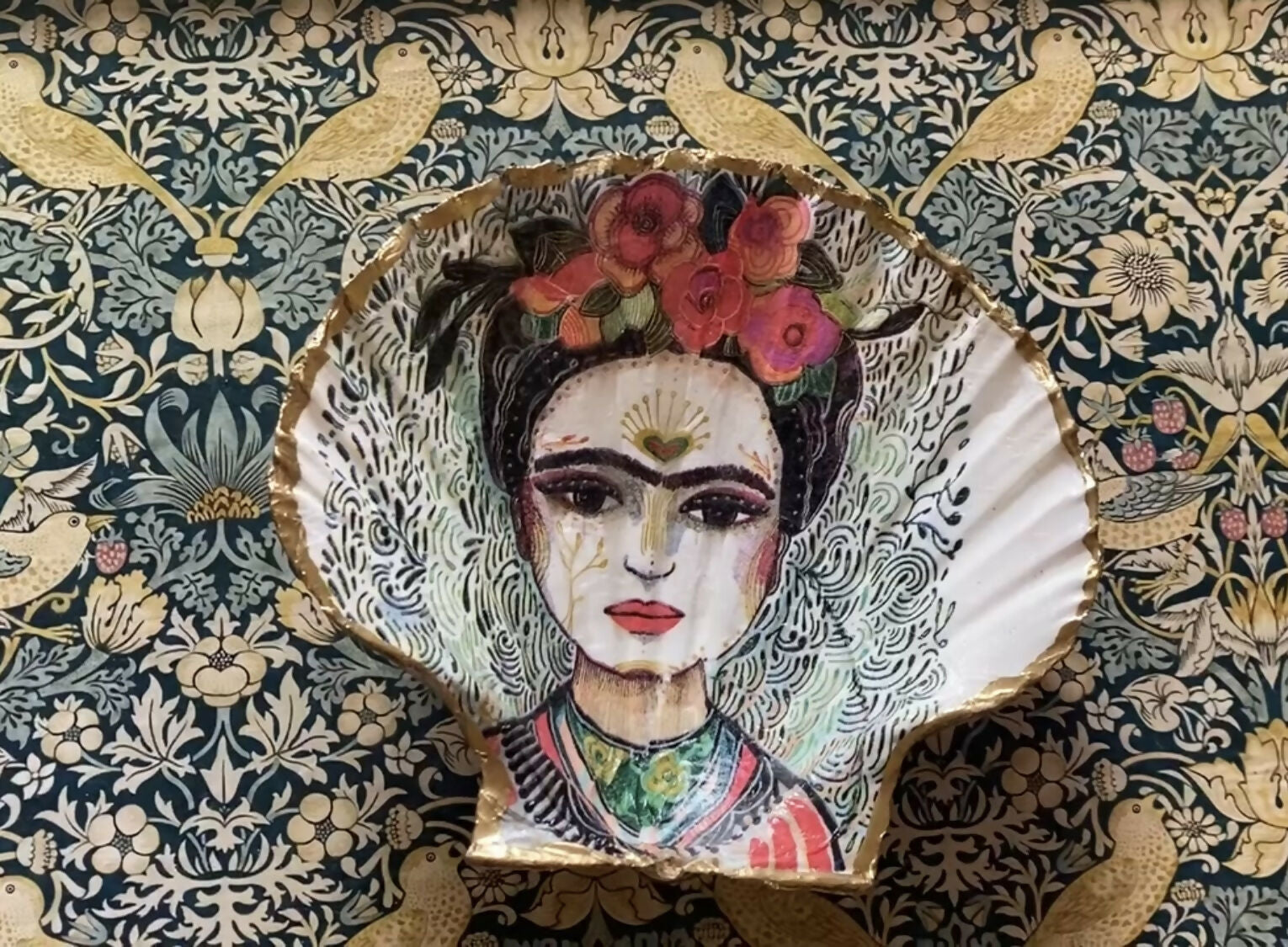 Handcrafted White Frida Kahlo Scallop Shell | Unique Decor | Art & Soul