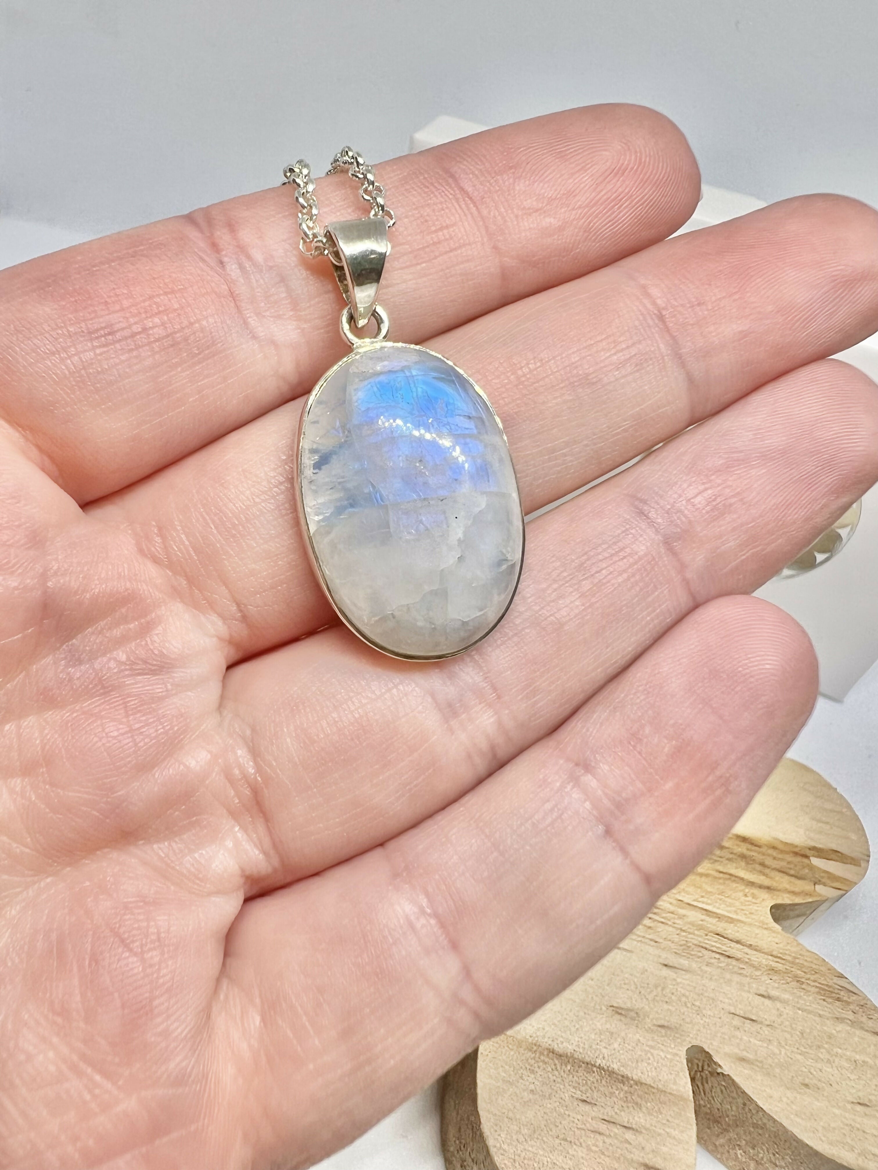 Blue moonstone oval necklace
