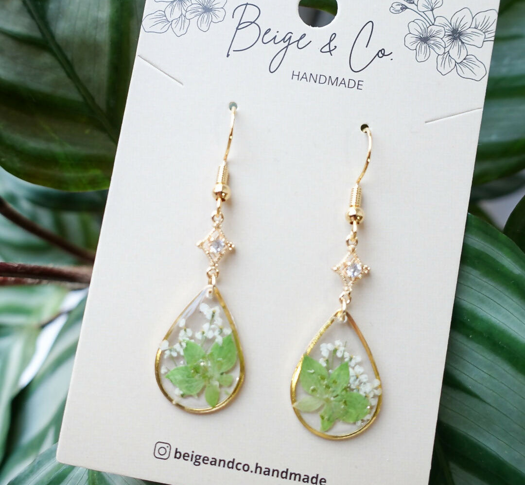 Real Flower Green Mini Oval Teardrop Earrings