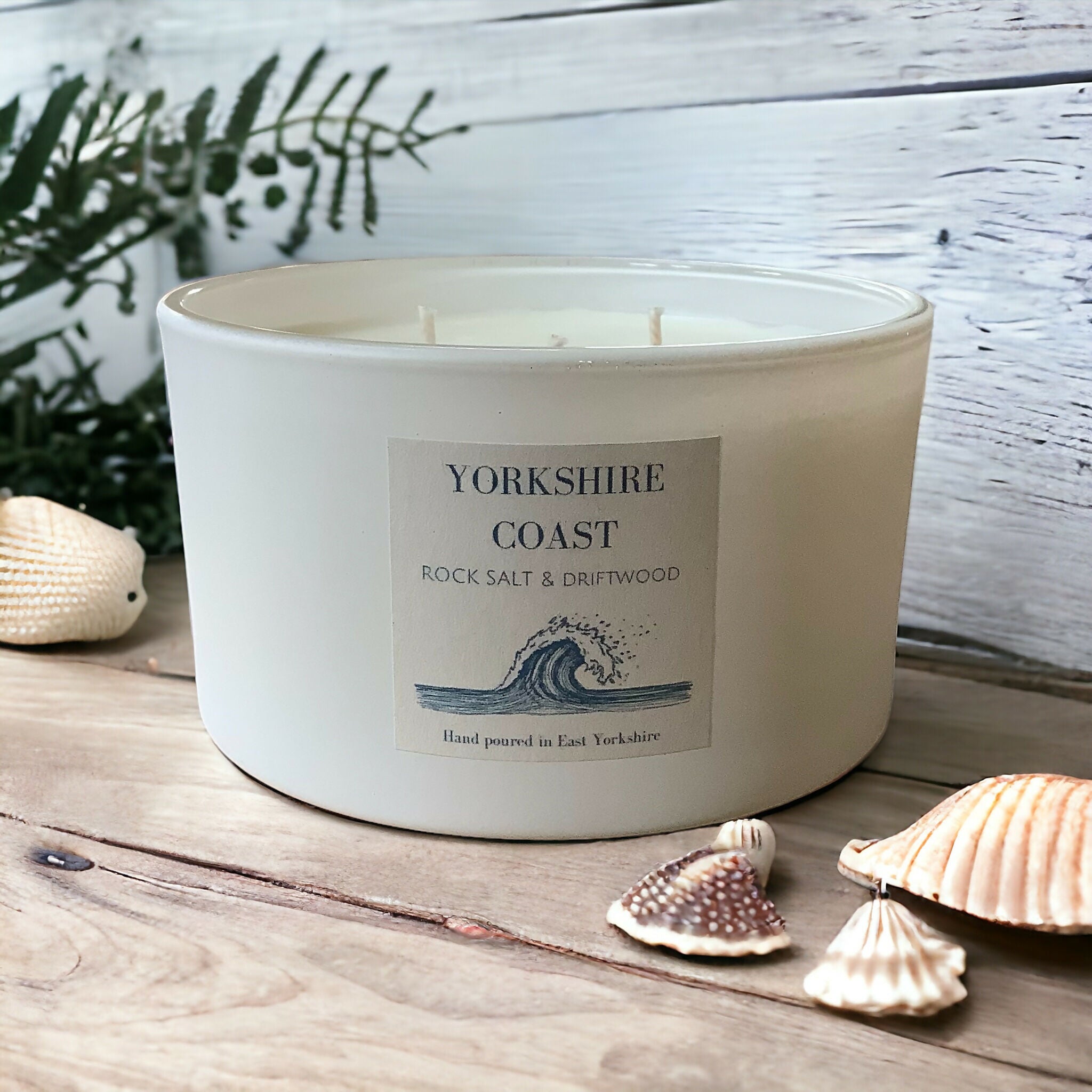 Yorkshire Coast - Rock Salt & Driftwood Three Wick Candle - 425g