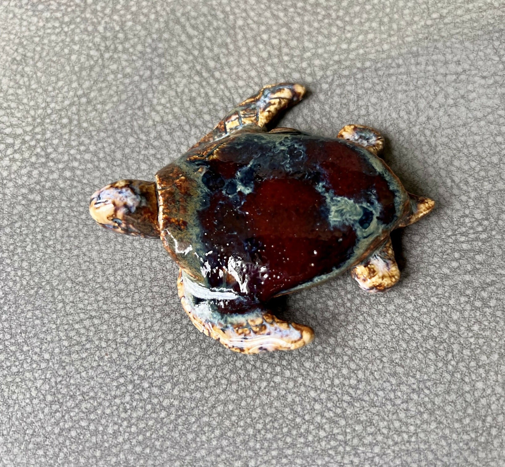 03C78268-3AAF-4F6C-BF06-A166514A23CB