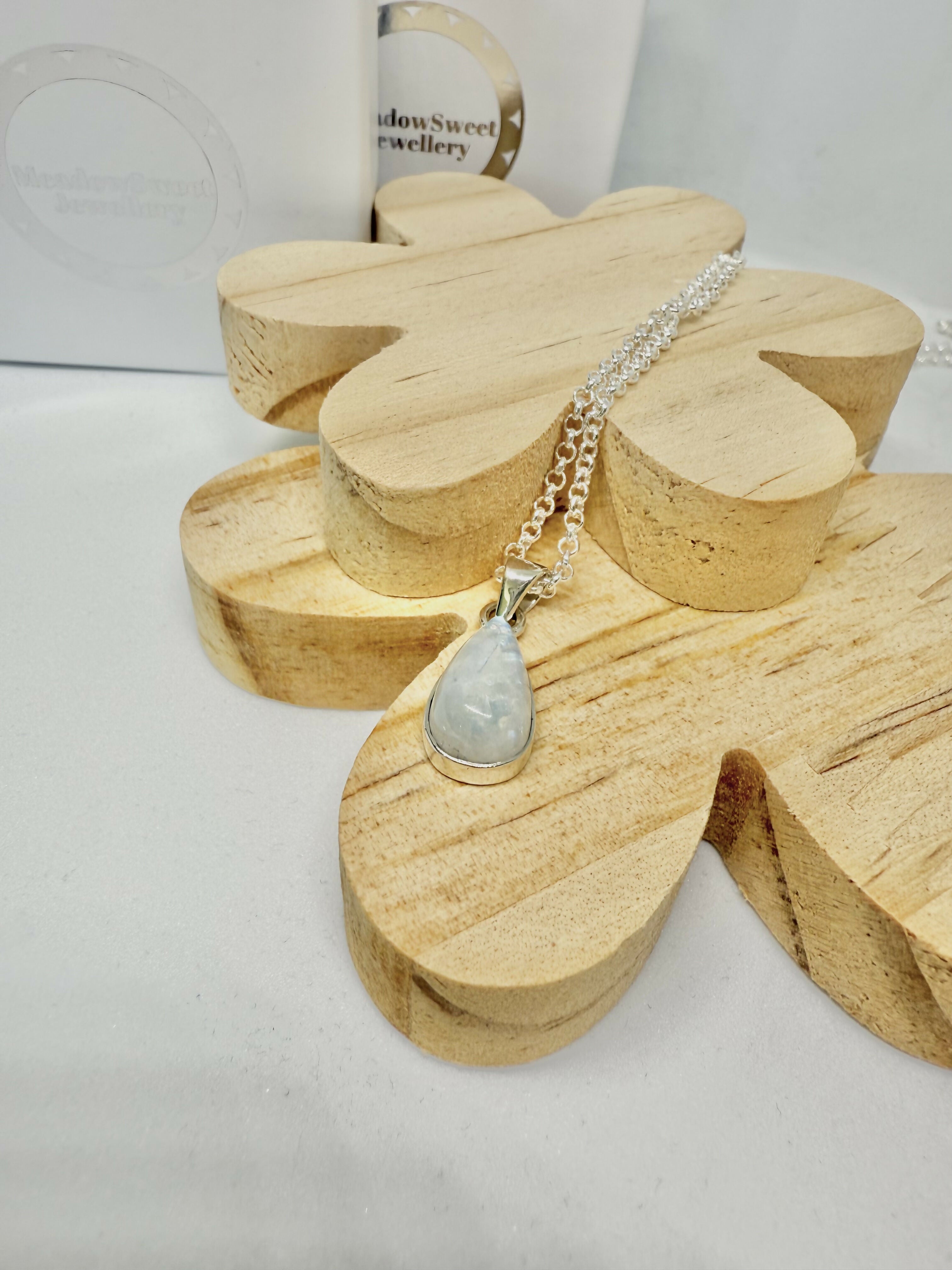 BLUE MOONSTONE NECKLACE