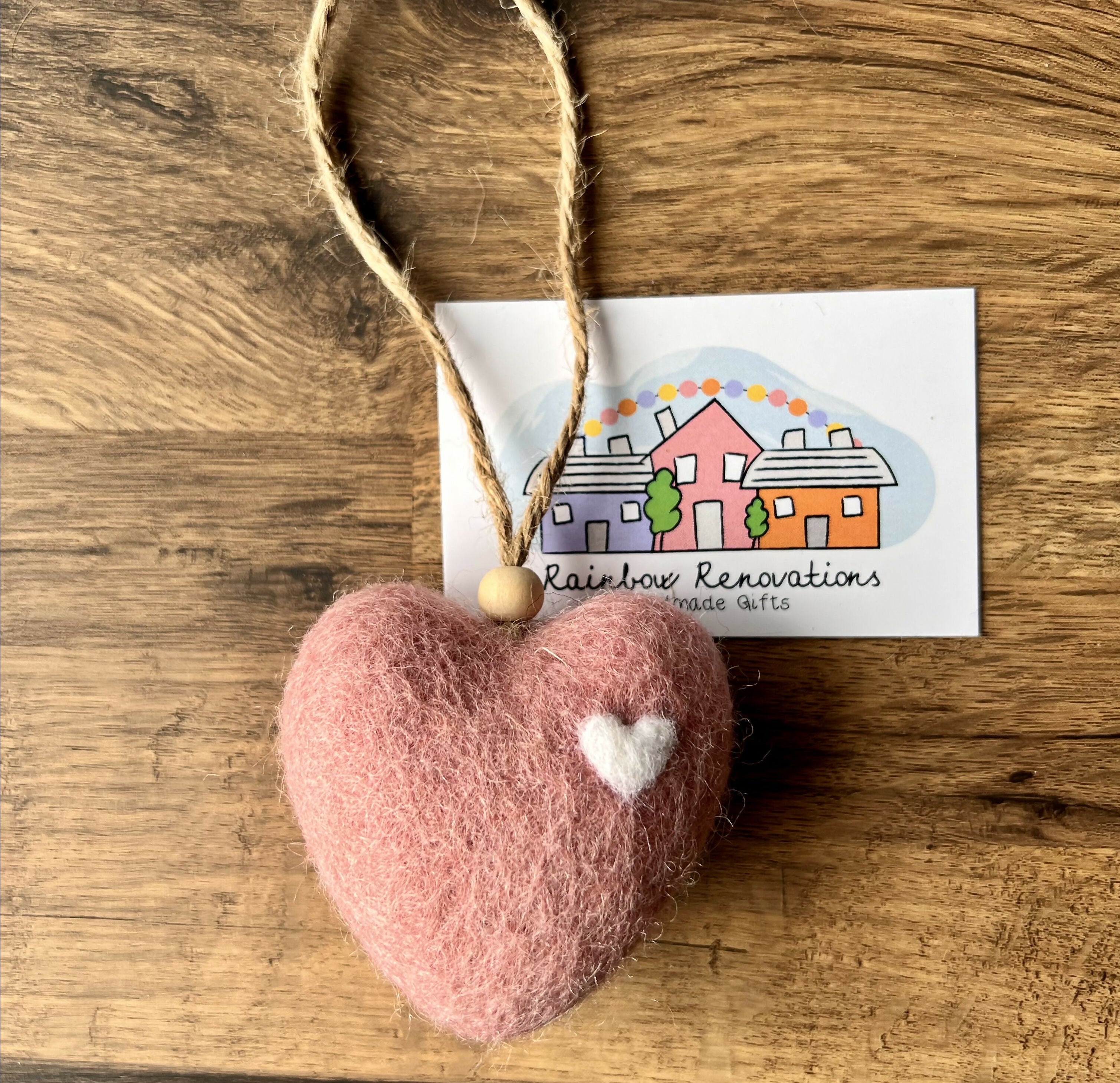 6E043039-4031-4031-8A54-A3DC61366A98