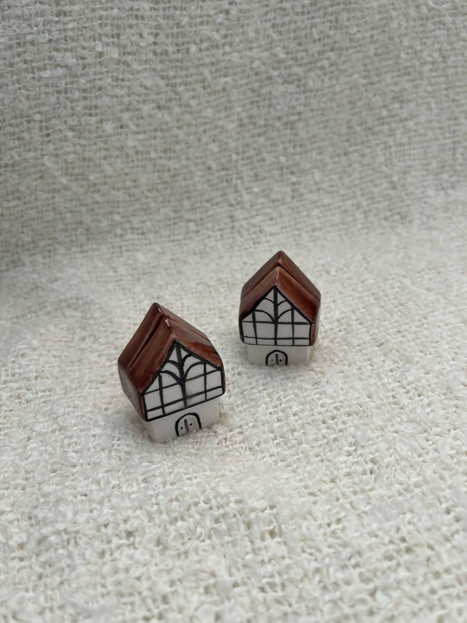 c9042d0b-7b72-4255-a14c-b3bfb15a2a62