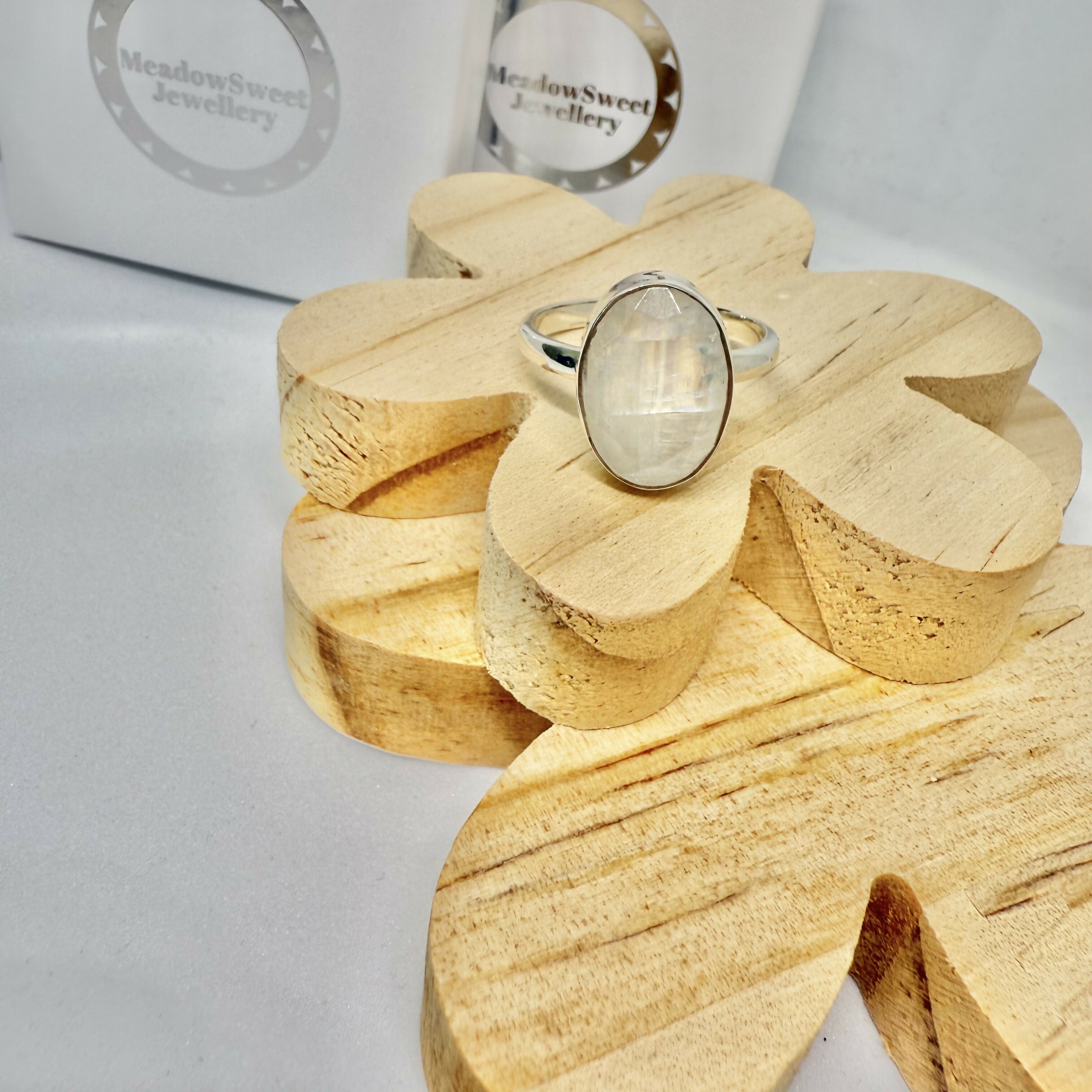 WHITE MOONSTONE RING SIZE X 1/2