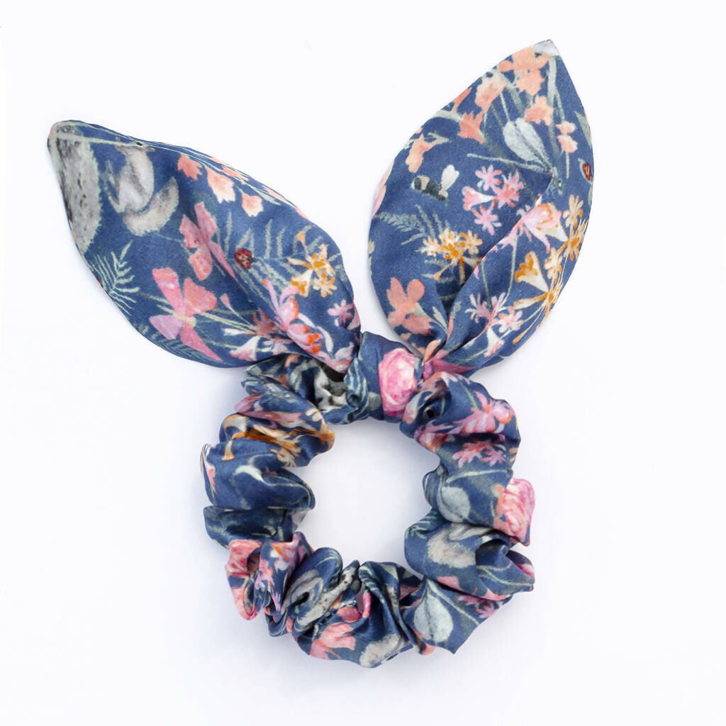 Silk Bow Scrunchie | Luxurious Hair Accessory | Art & Soul