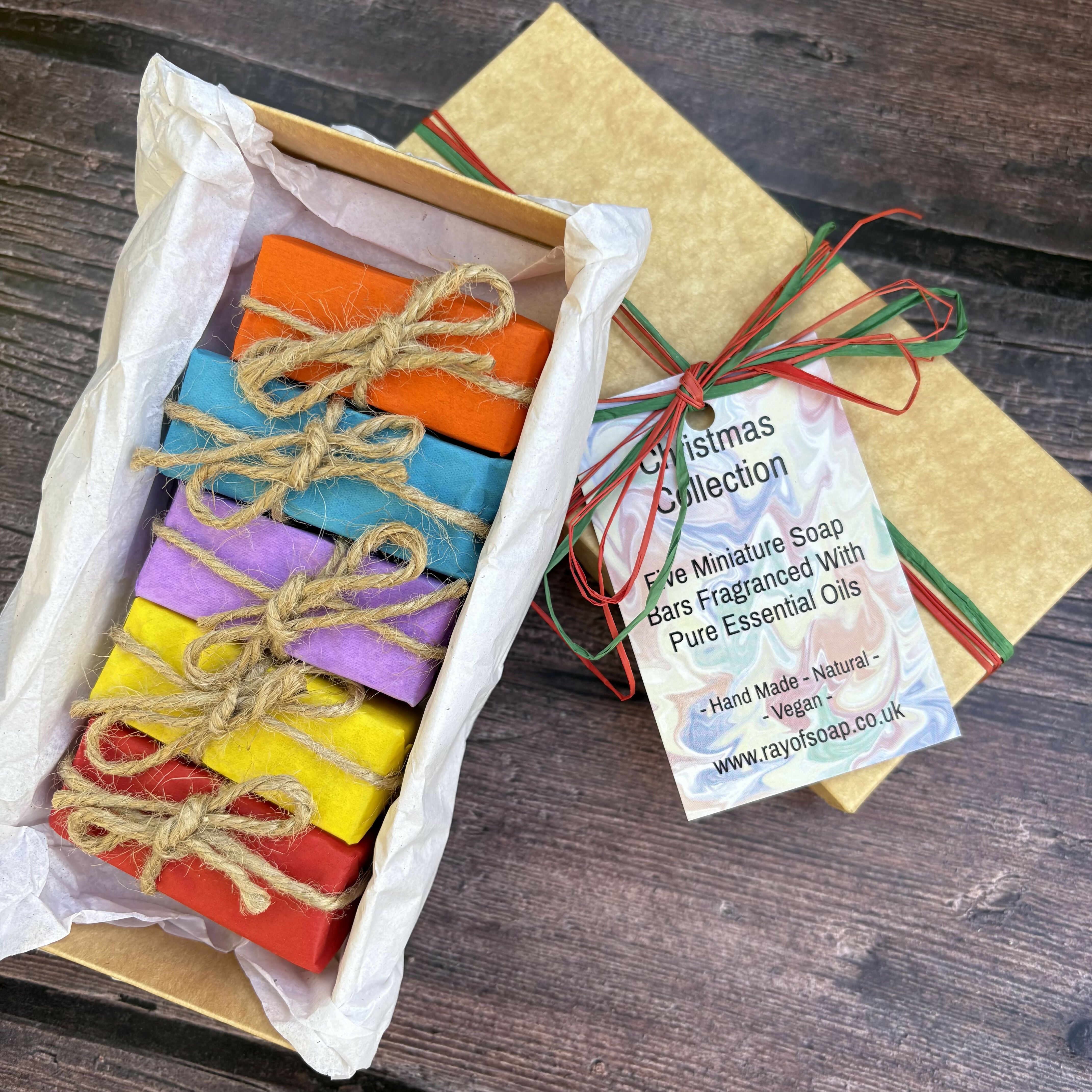 Christmas Collection - 5 Mini Festive Hand Made Soaps
