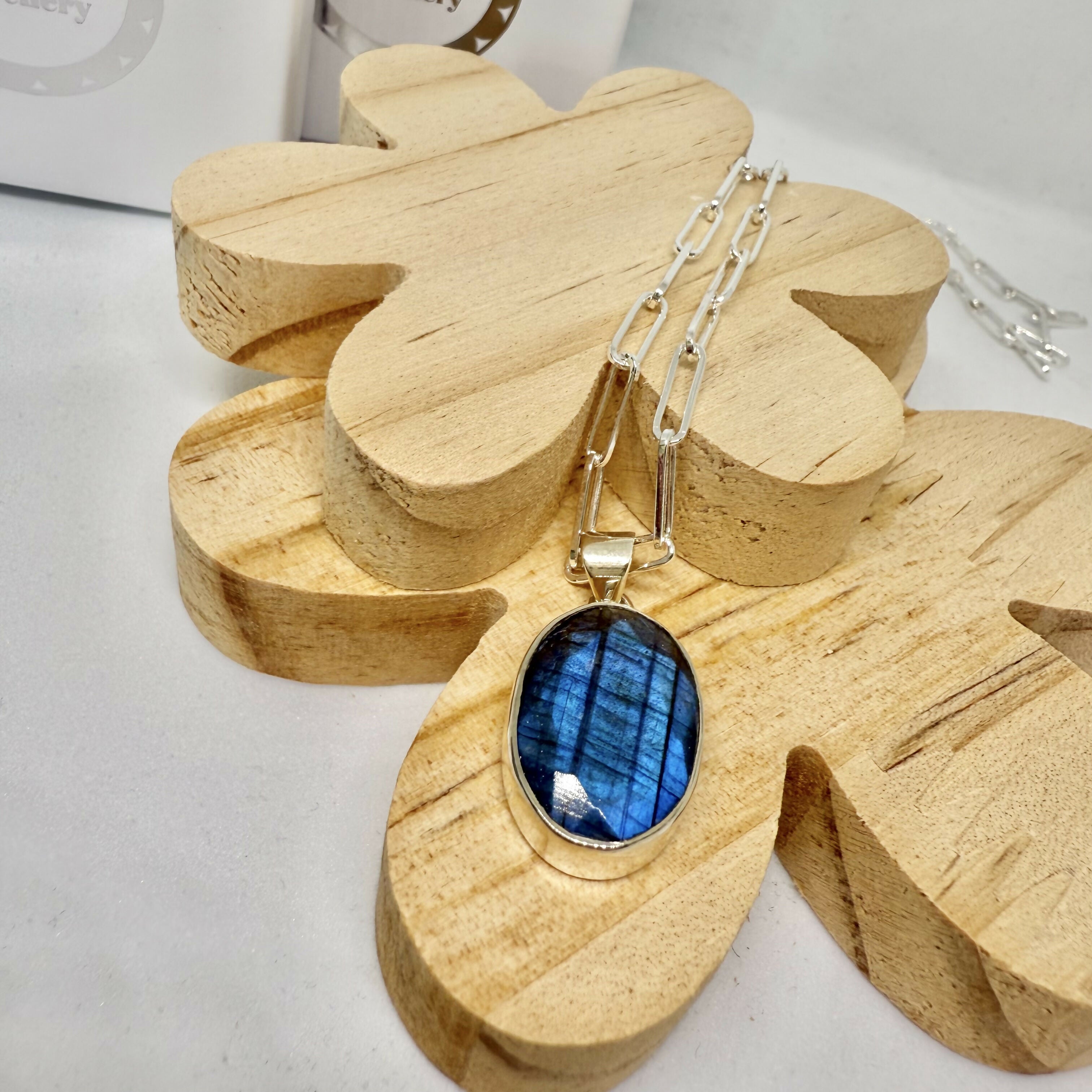 LABRADORITE NECKLACE