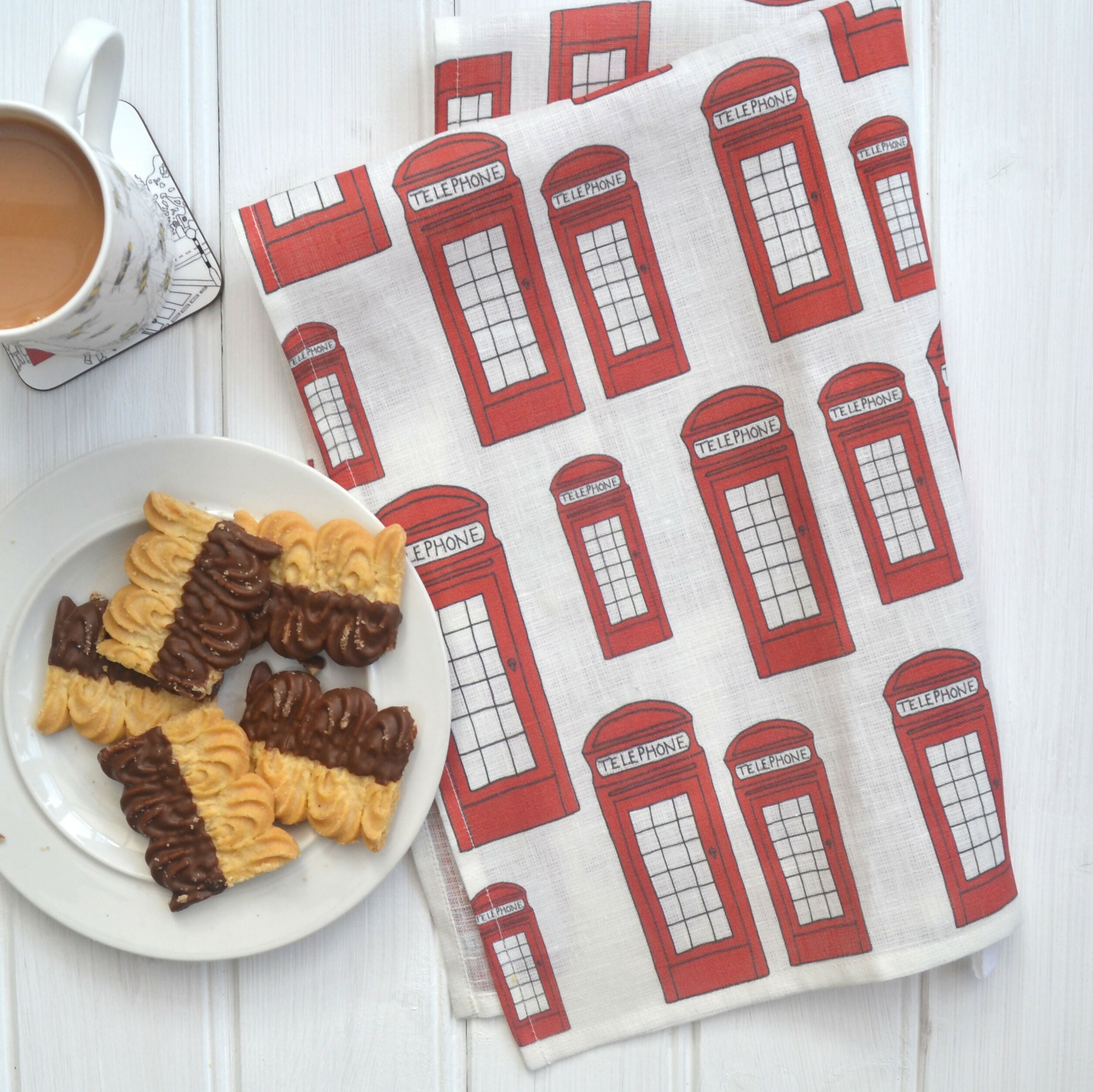Linen Tea Towel - Red Telephone Box Design