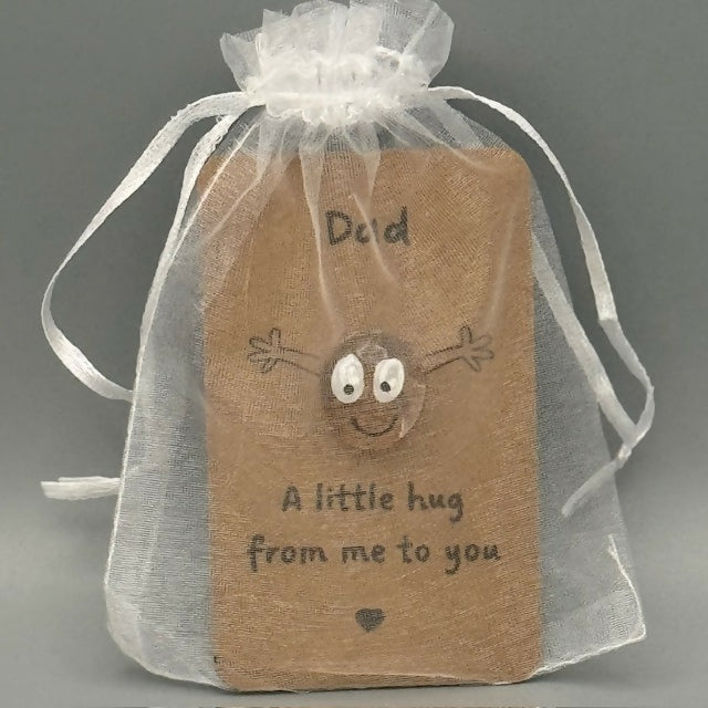 Pebble Hug Dad Gift Card