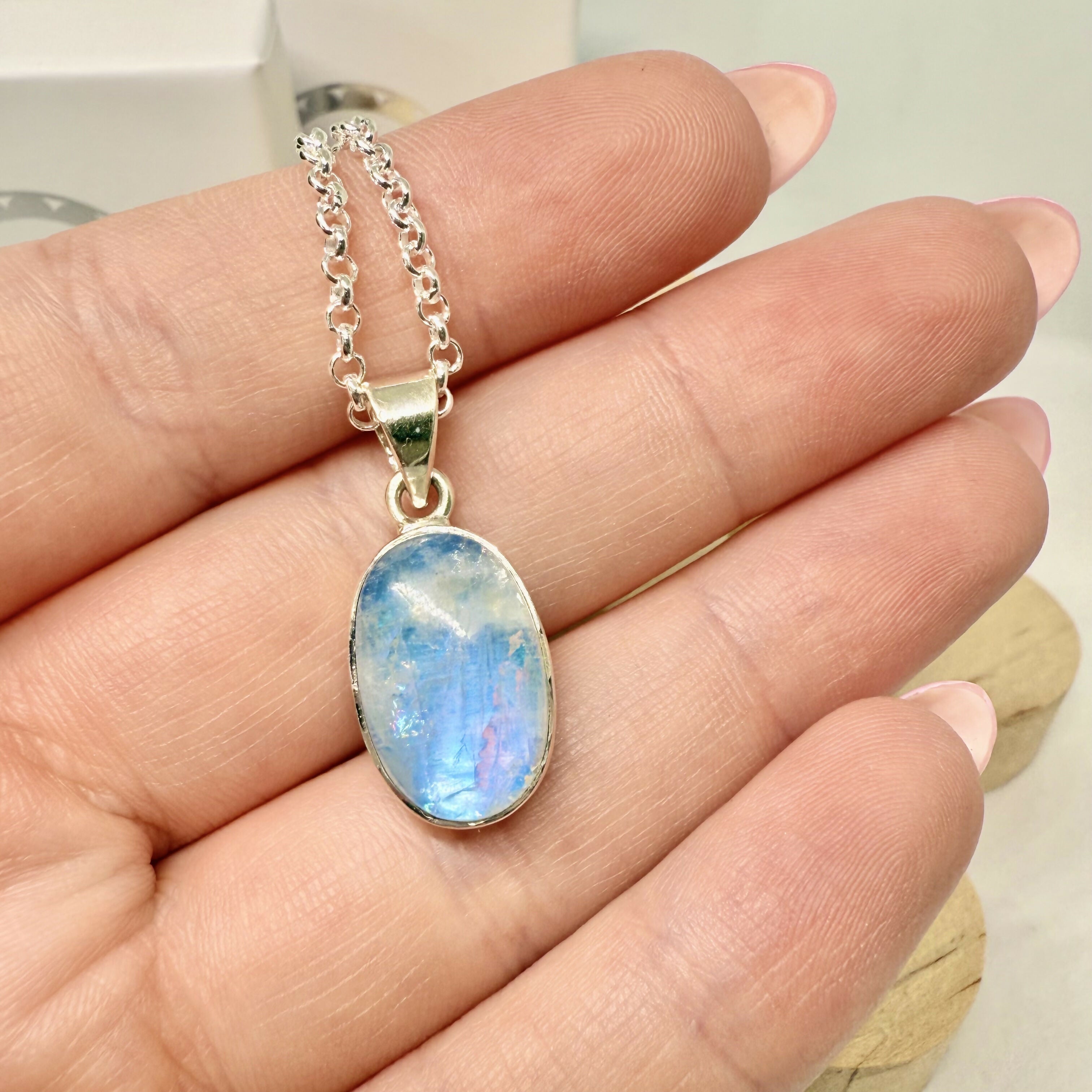 BLUE MOONSTONE NECKLACE