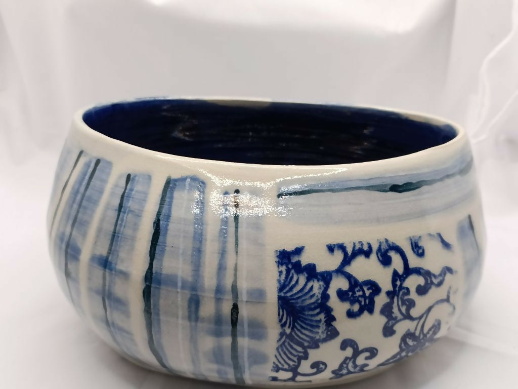 Blue & White Oval Posy Vase