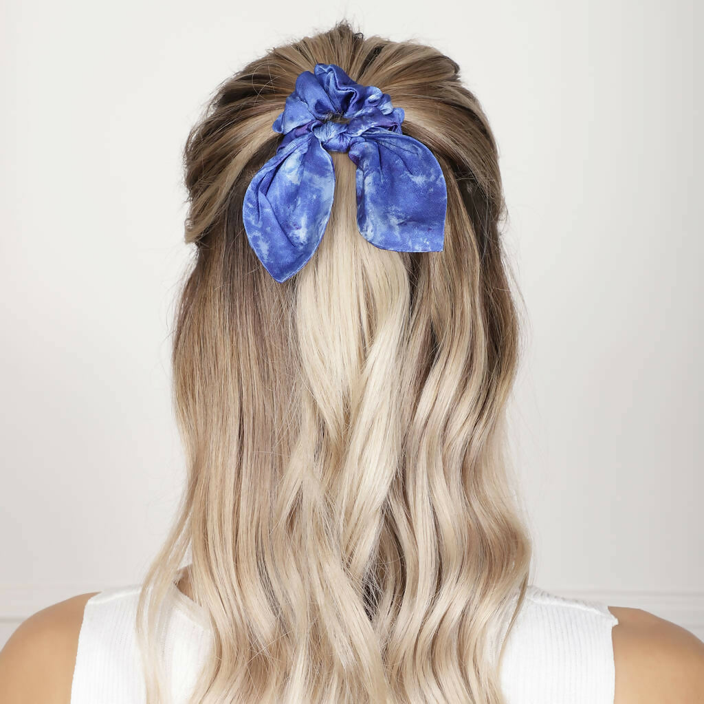 Silk Bow Scrunchie | Luxurious Hair Accessory | Art & Soul