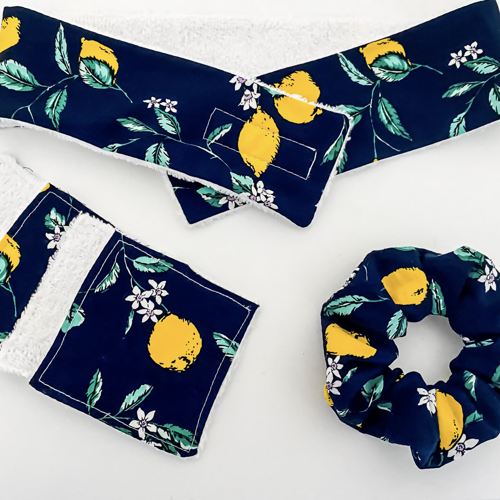 Lemon Spa Makeup Gift Set- Navy/Cream