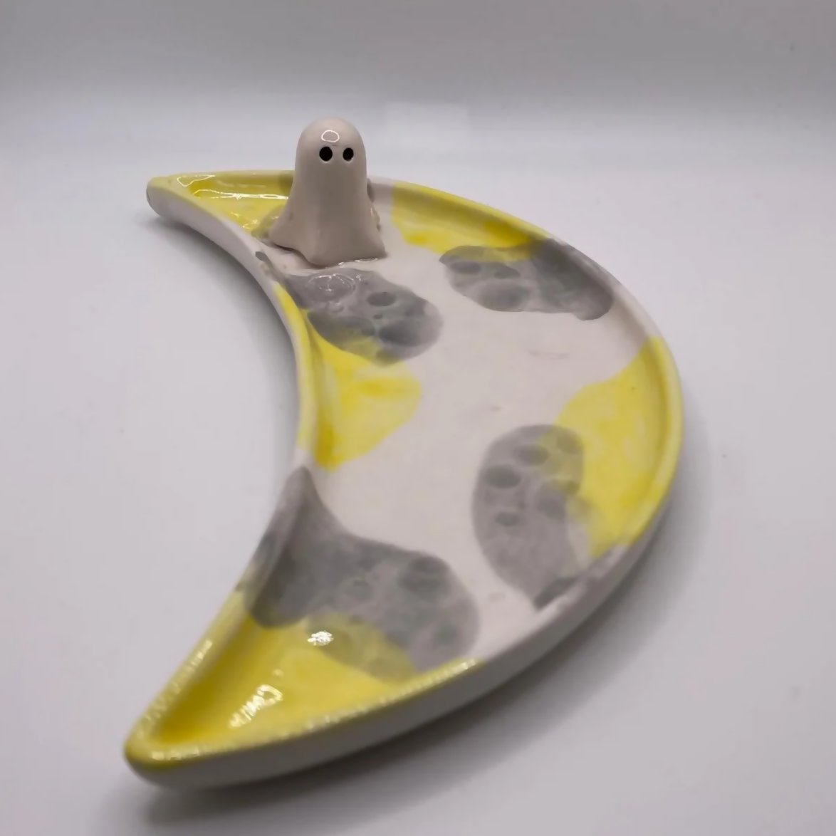Yellow Ghost Moon Plate
