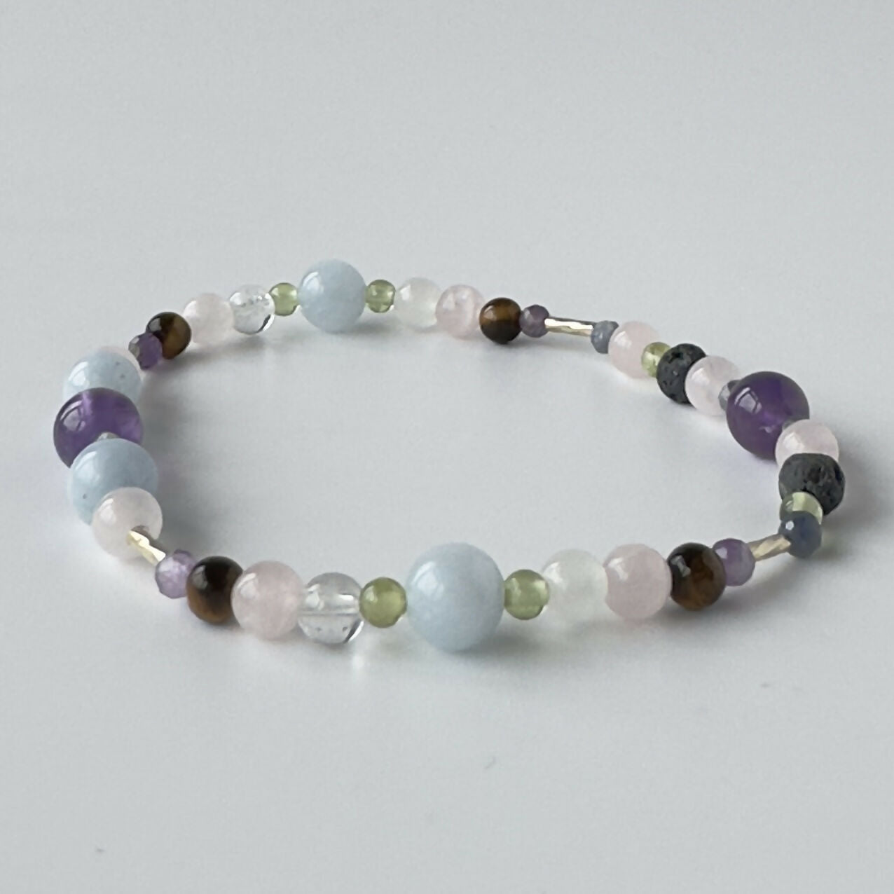 HEALING CRYSTAL & STERLING SILVER STRETCH BRACELET WITH AROMATHERAPY BEAD TO HELP WITH STRESS