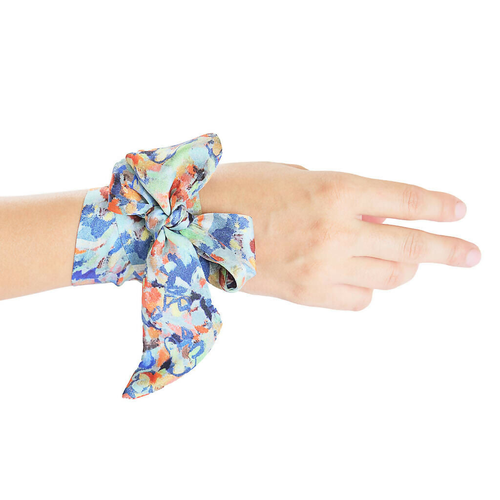 original_100-silk-skinny-scarf-flower-field