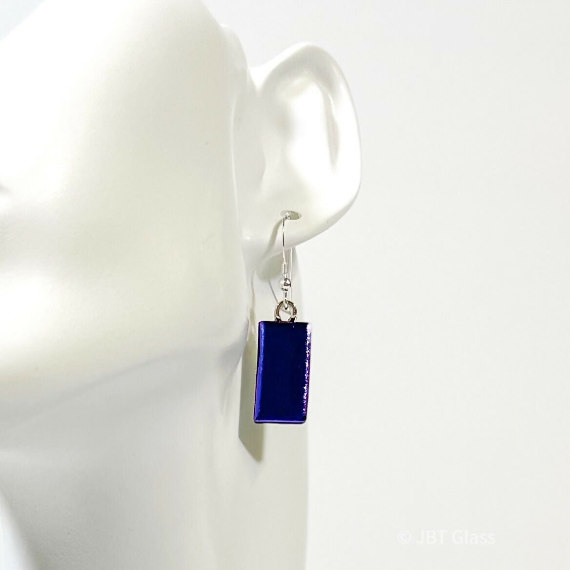 DA4700EB-7BCF-490C-B5BE-46D6AA794ACB