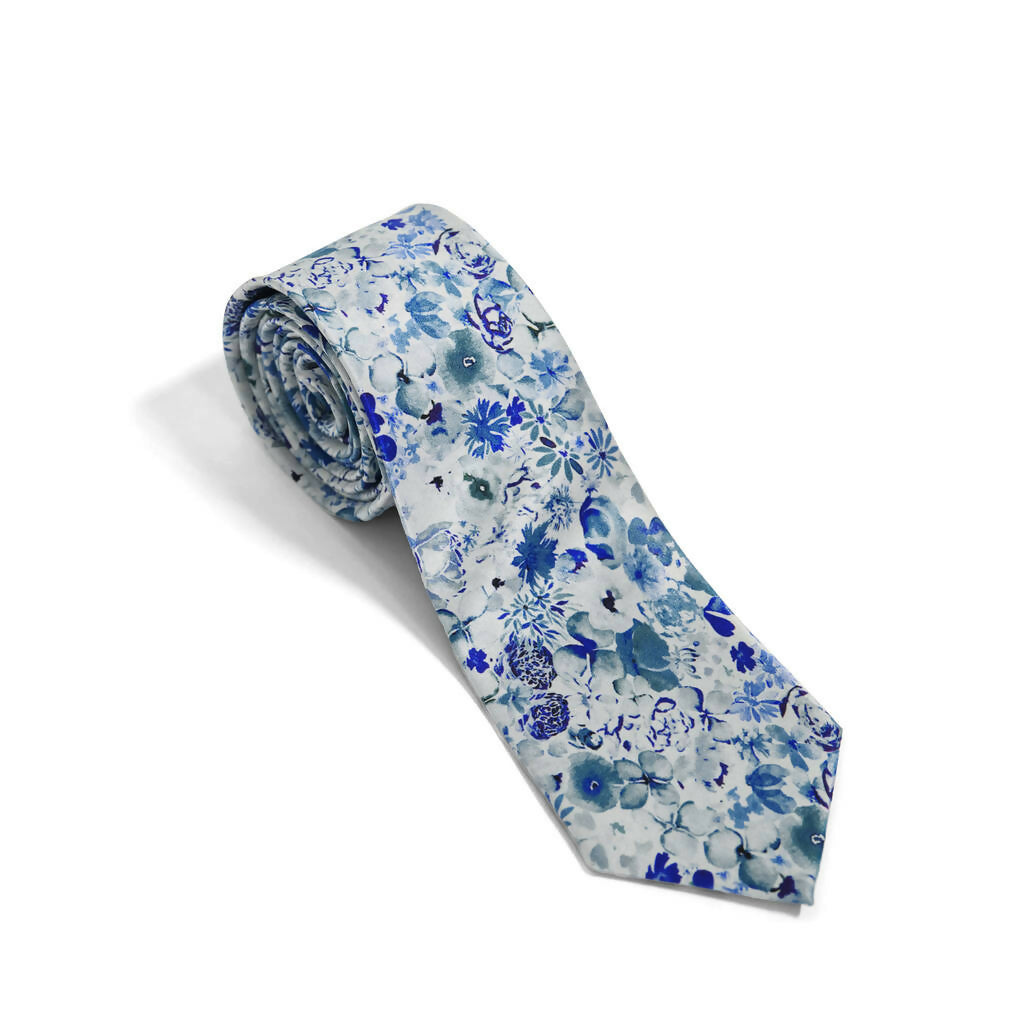 Silk Tie | Unique Silk Tie for Formal Attire | Art & Soul