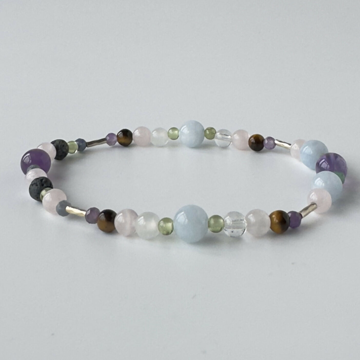 HEALING CRYSTAL & STERLING SILVER STRETCH BRACELET WITH AROMATHERAPY BEAD TO HELP WITH STRESS