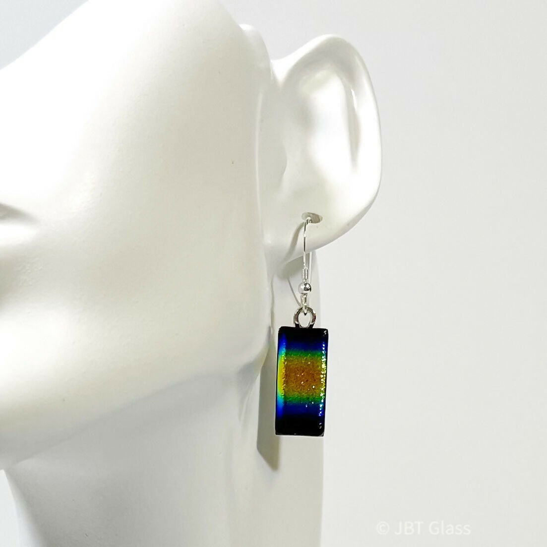 8BCBF619-84EA-41B4-A50D-547CF5B8F861