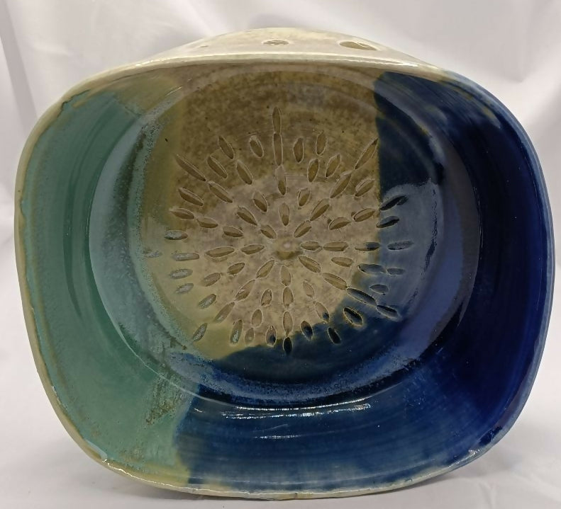 Herb Shredder/Garlic Grater Salad Bowl