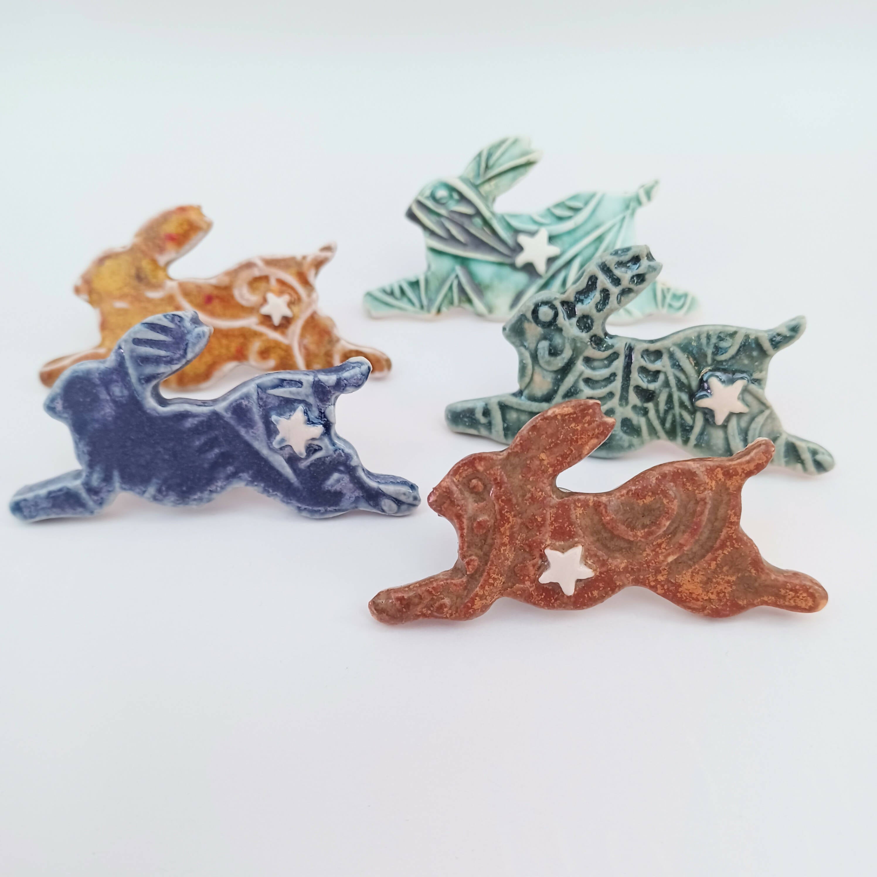 Hare Pin