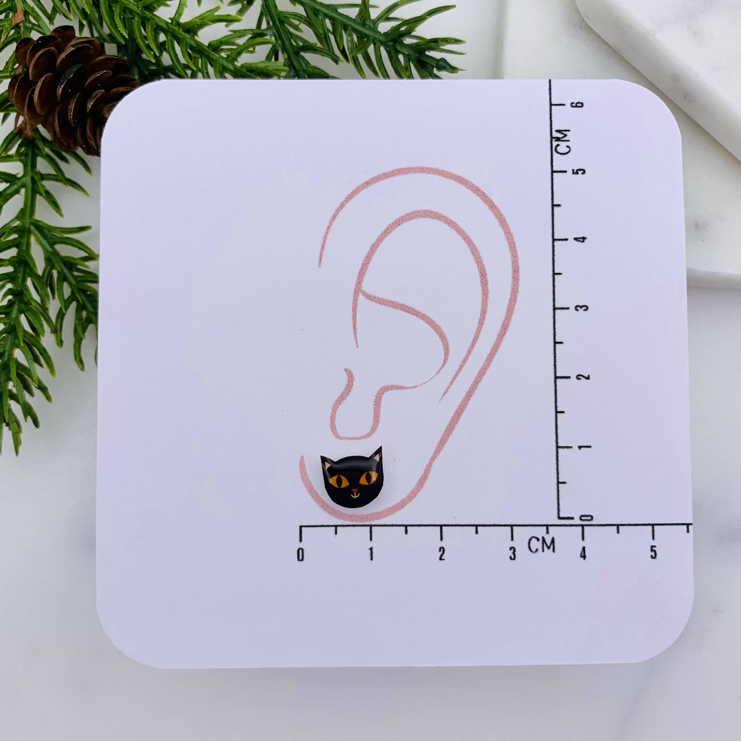 Scary Cat Stud Earrings for a Fun Touch | Art & Soul