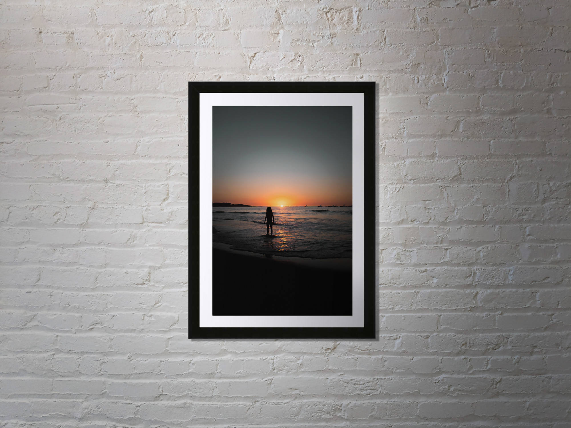 Tamarindo, Costa Rica - Limited run 80 x 60 cm Black Framed Print