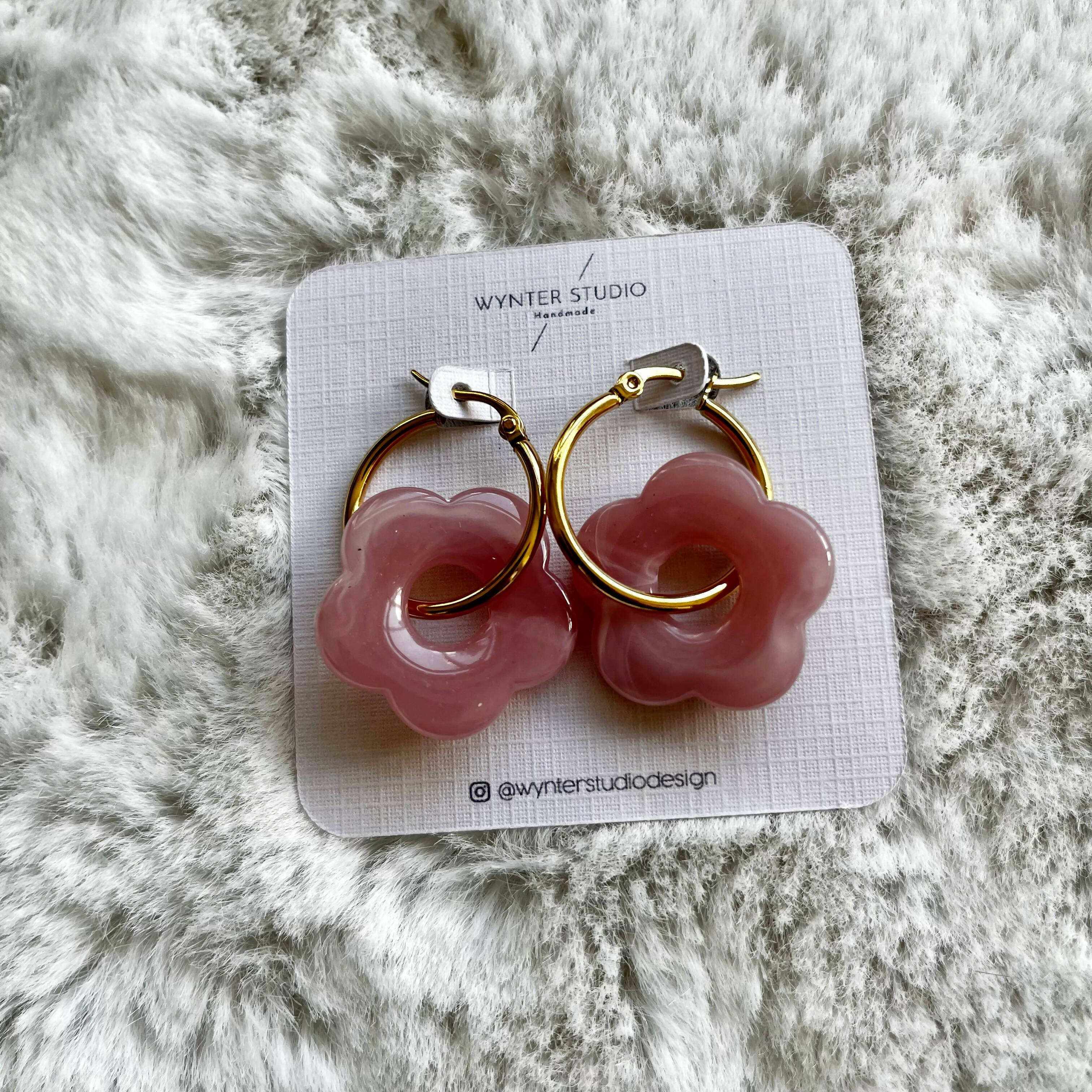 Resin Daisy Marble Hoops