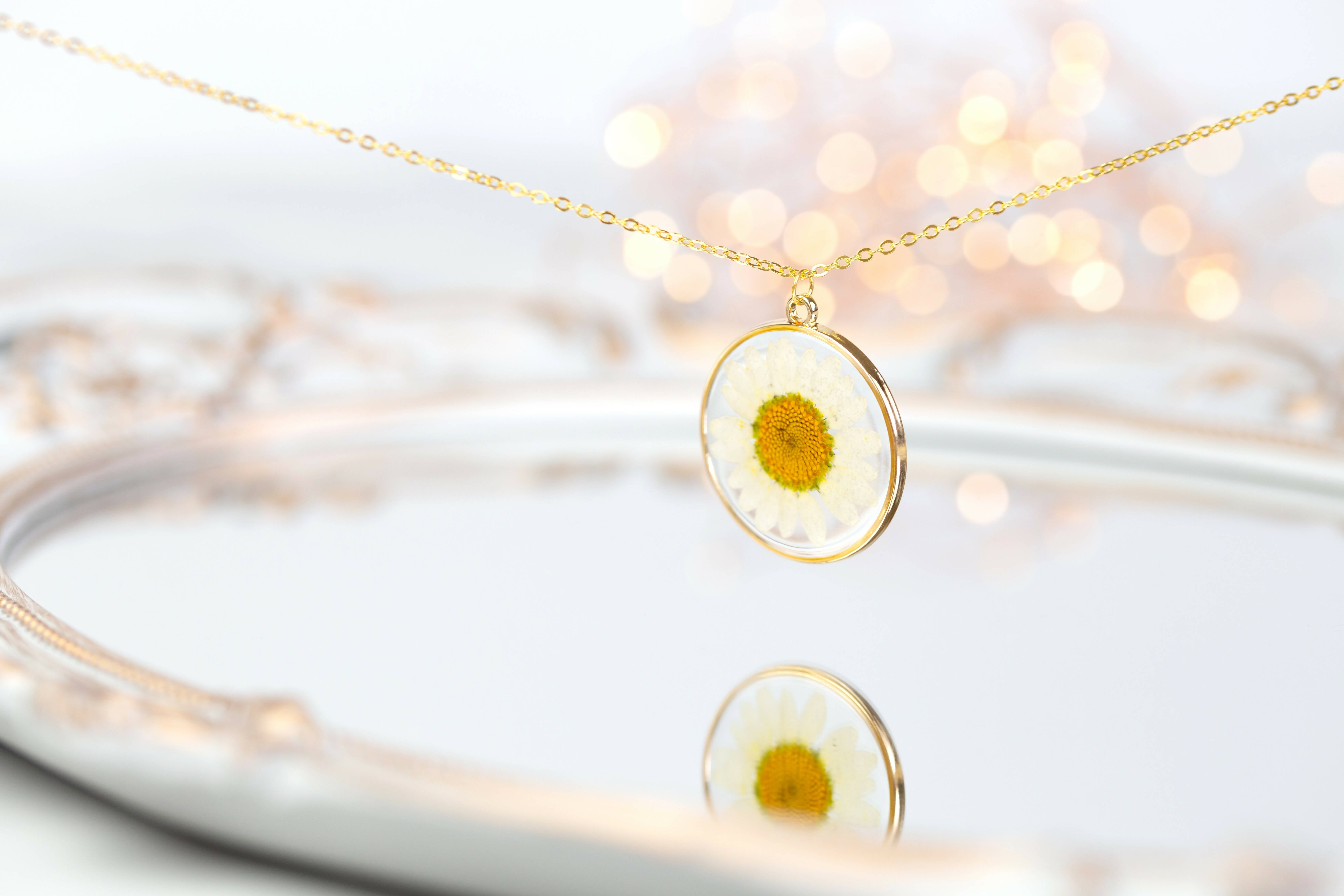Real Daisy Necklace Gold Plated