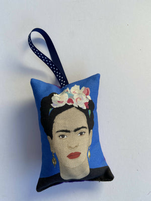 Frida Hanging Lavender