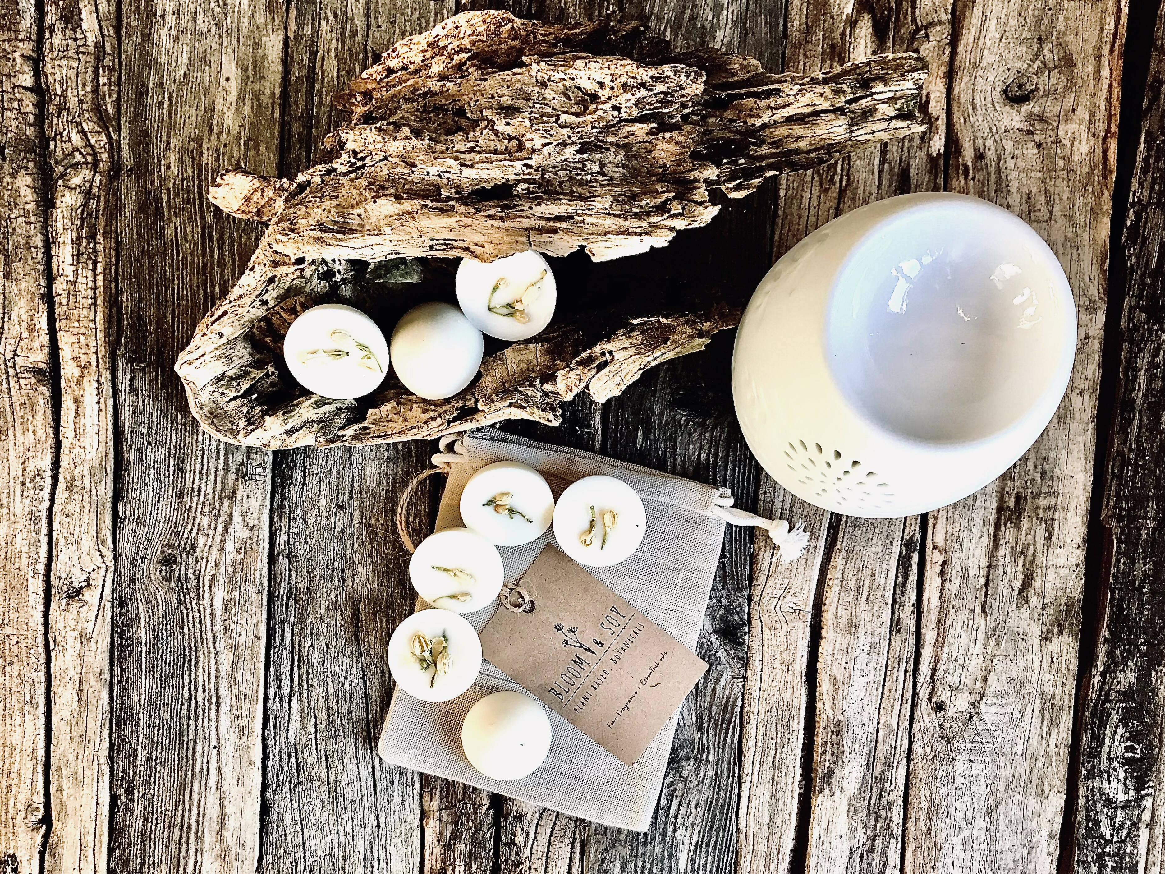 FRESH HAY & HONEY 6 BOTANICAL SOY WAX MELTS