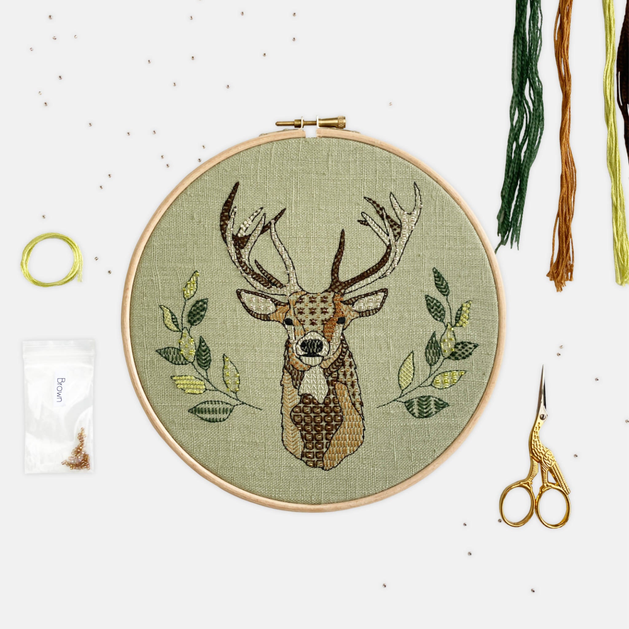 Stag Modern Embroidery Kit - Create Your Woodland Design | Art & Soul
