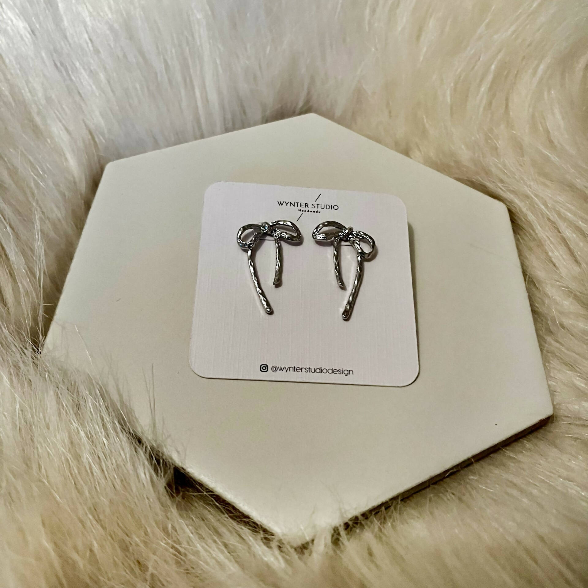 Textured Stud Bow Earrings