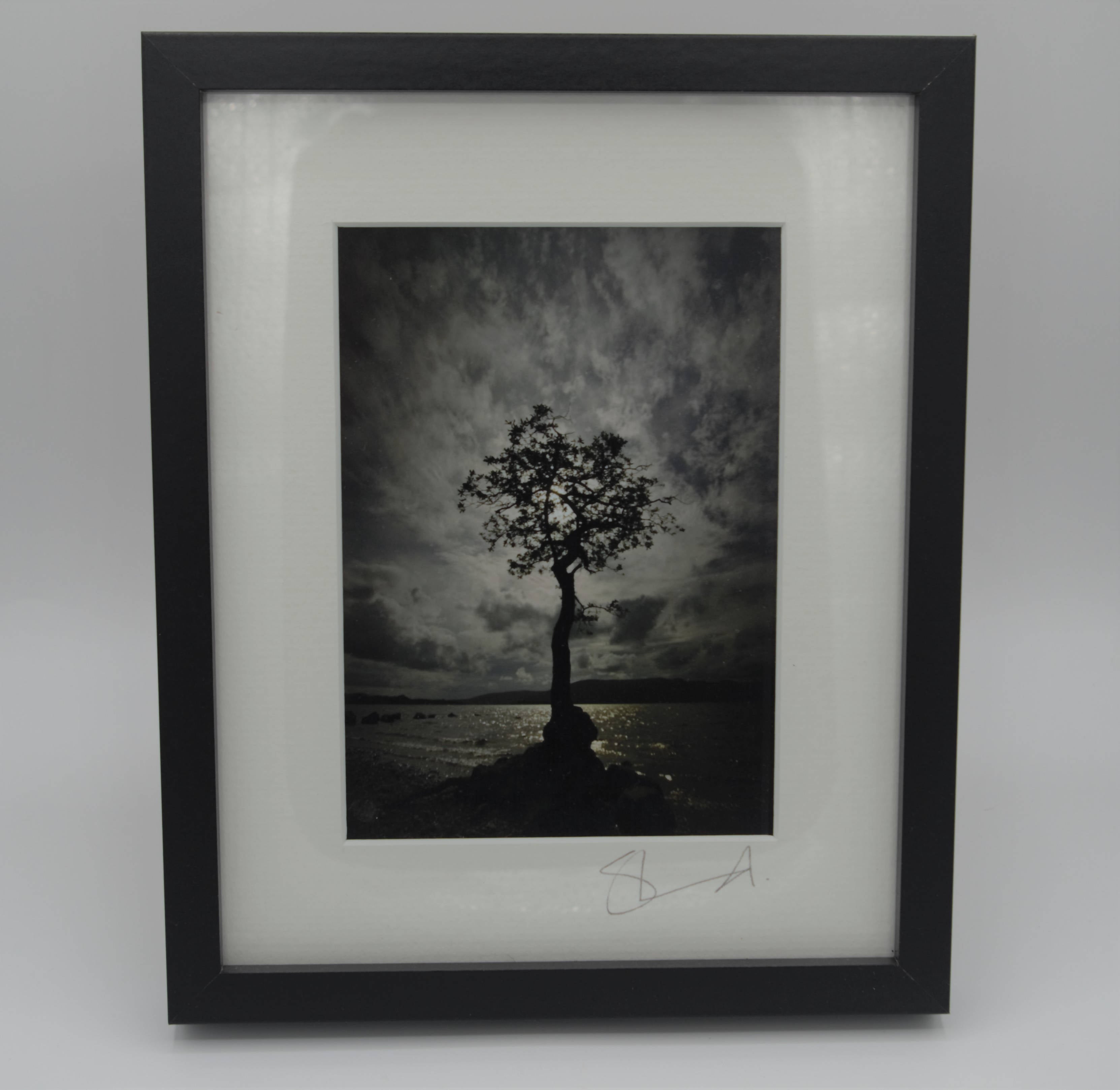 Millarochy Bay (Small Frame)