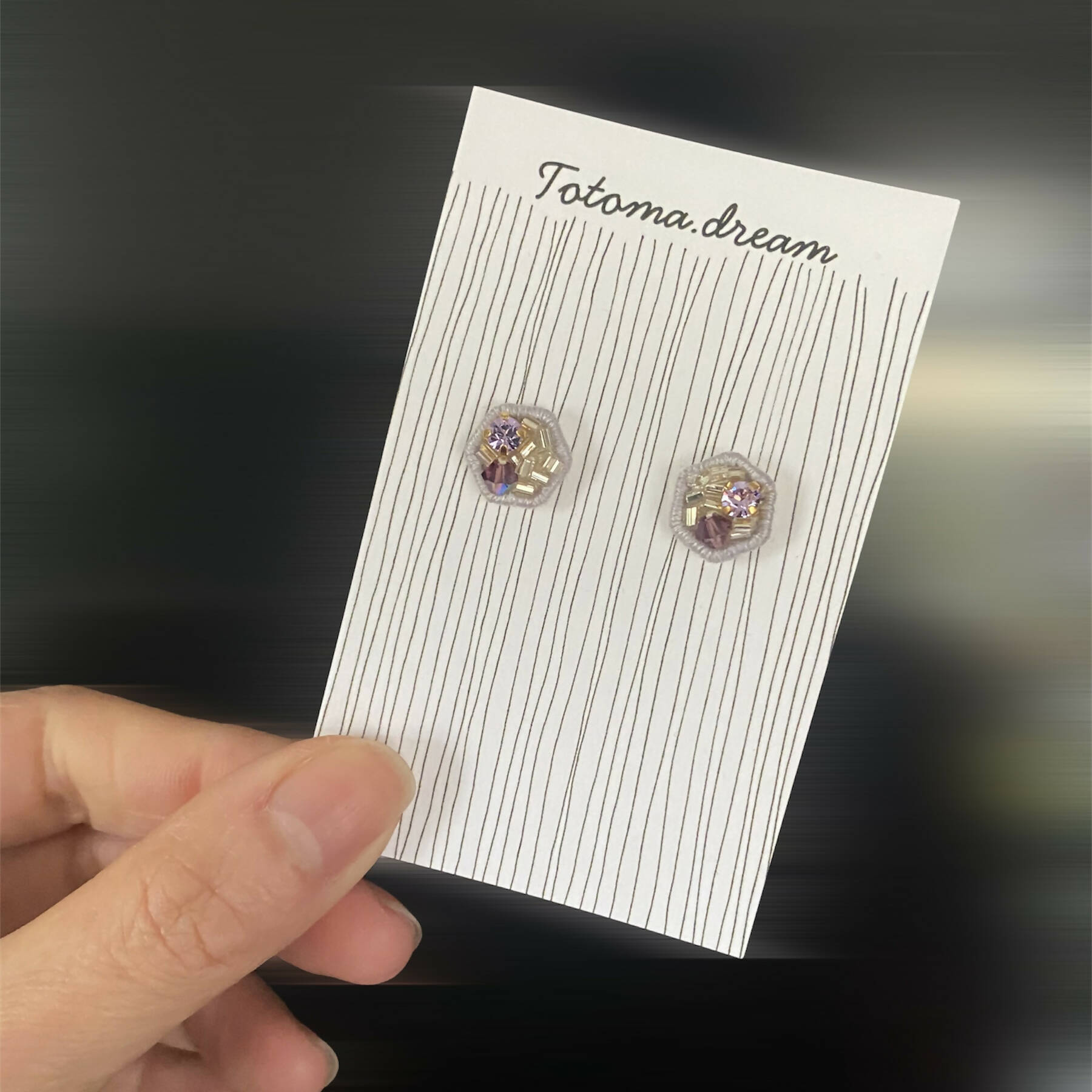 Crystal Embroidery Earrings (Hexagon)
