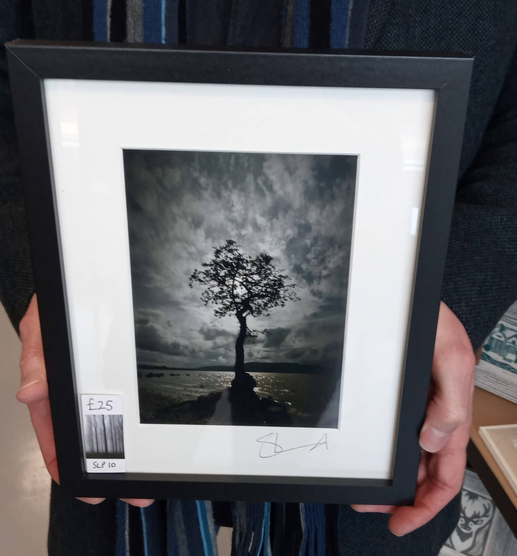 Millarochy Bay (Small Frame)